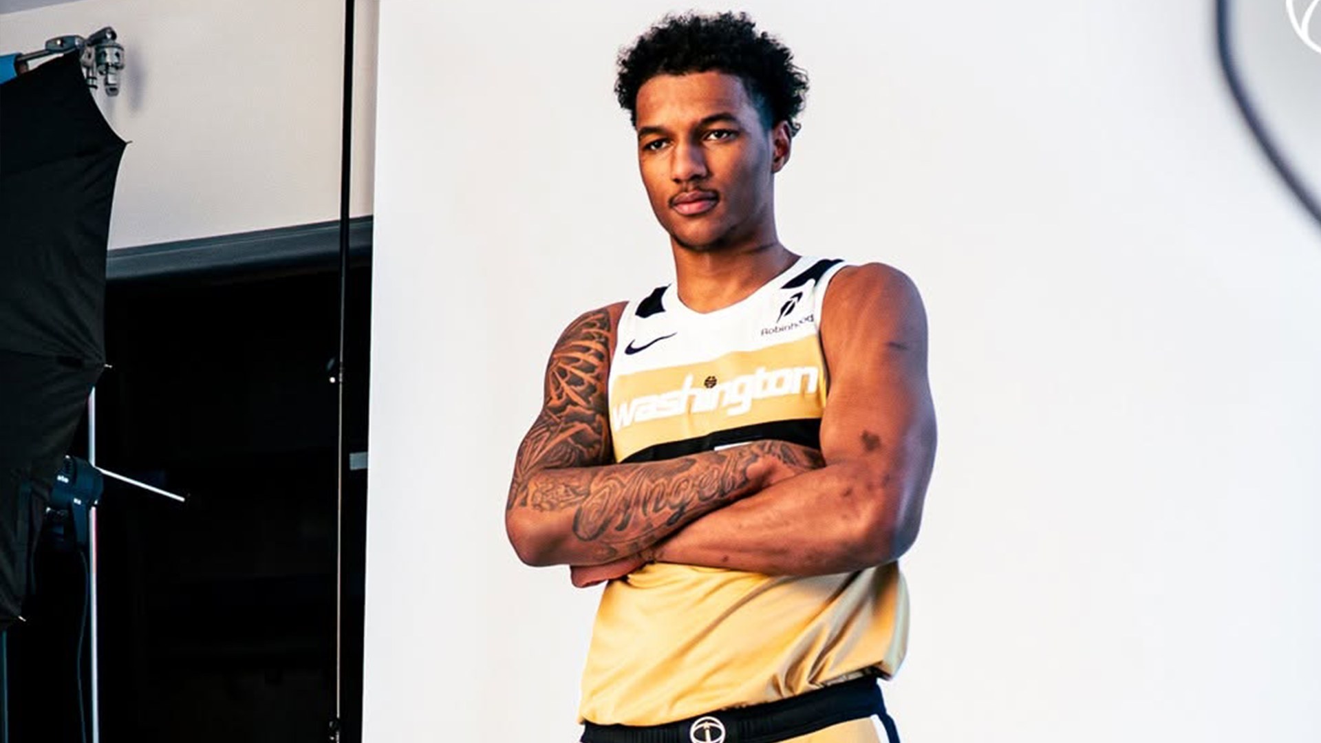 Julian Reese posed action shot in Wizards jersey