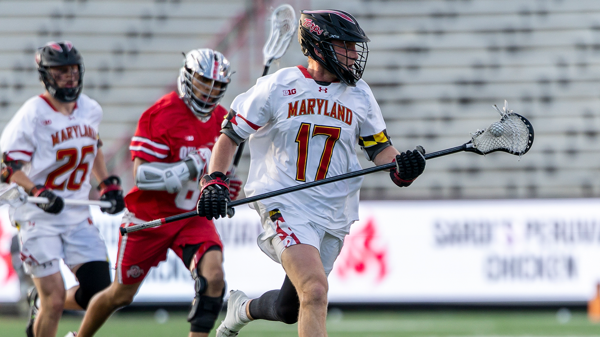 Riley Reese Runs with the ball against Penn State