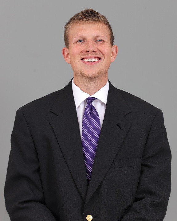 Bret Oliver Headshot