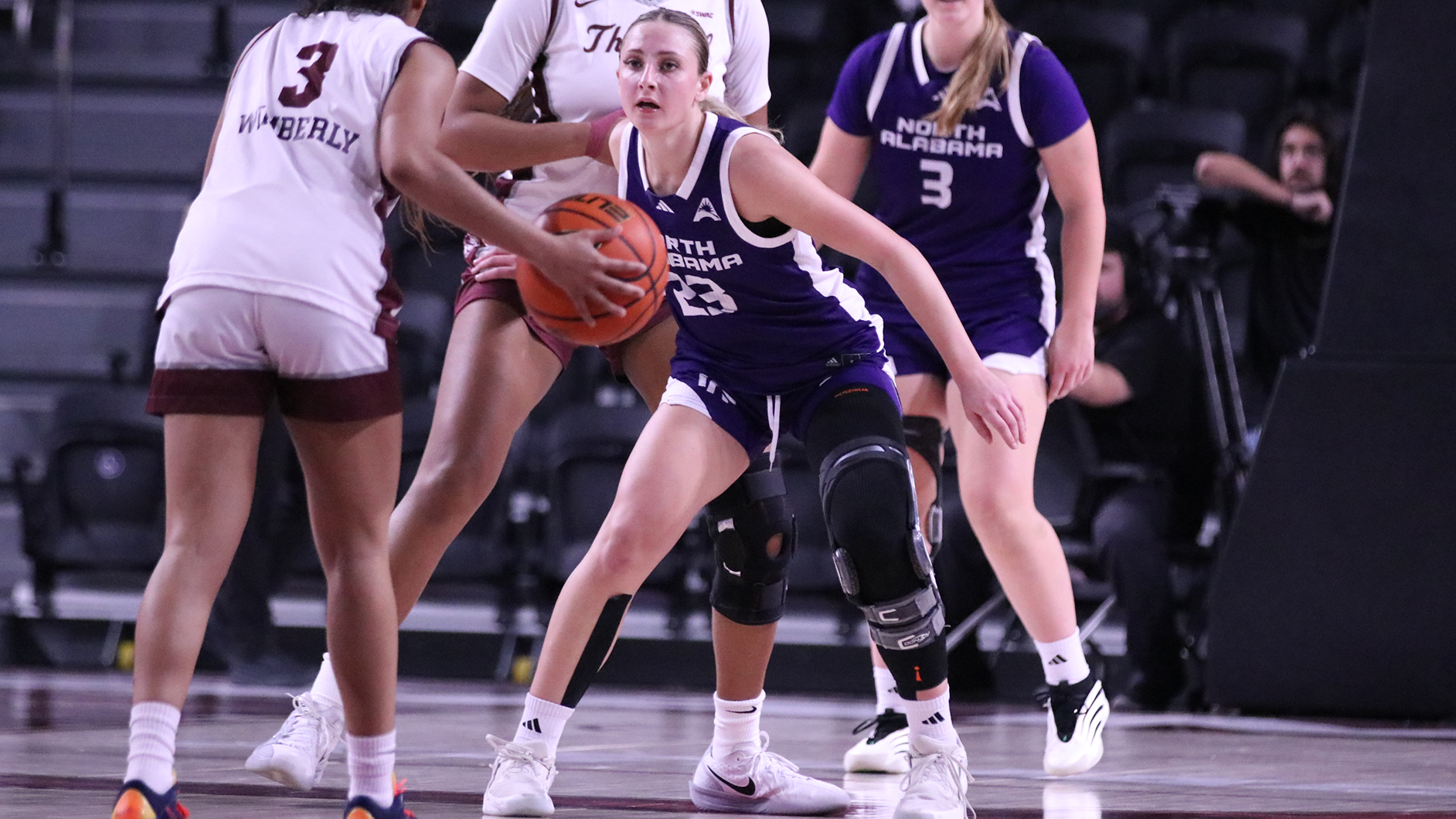 Alyssa Clutter on defense at Alabama A&M on December 17, 2025