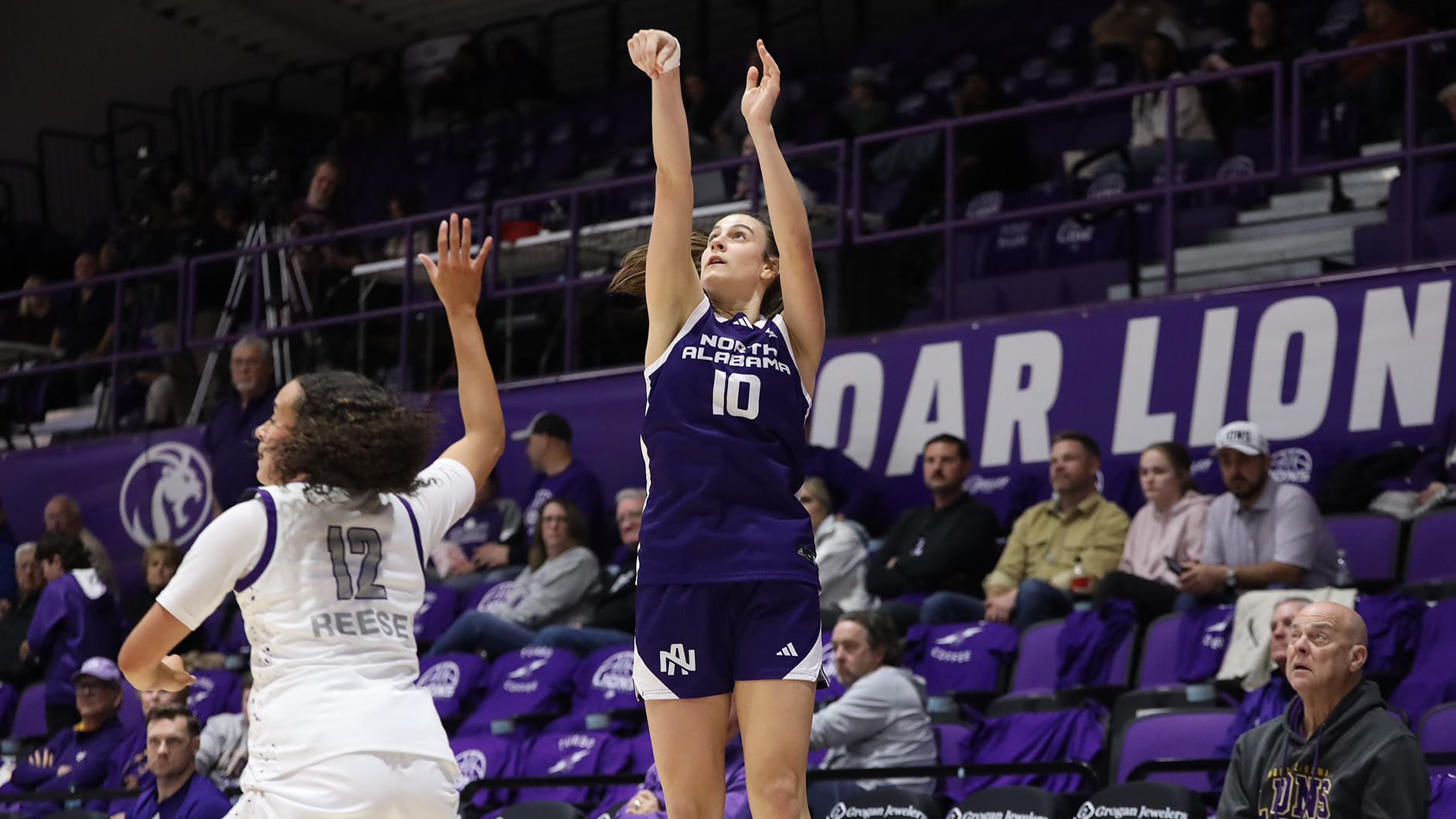 Sofia Ceppellotti shooting versus Central Arkansas on February 25, 2026