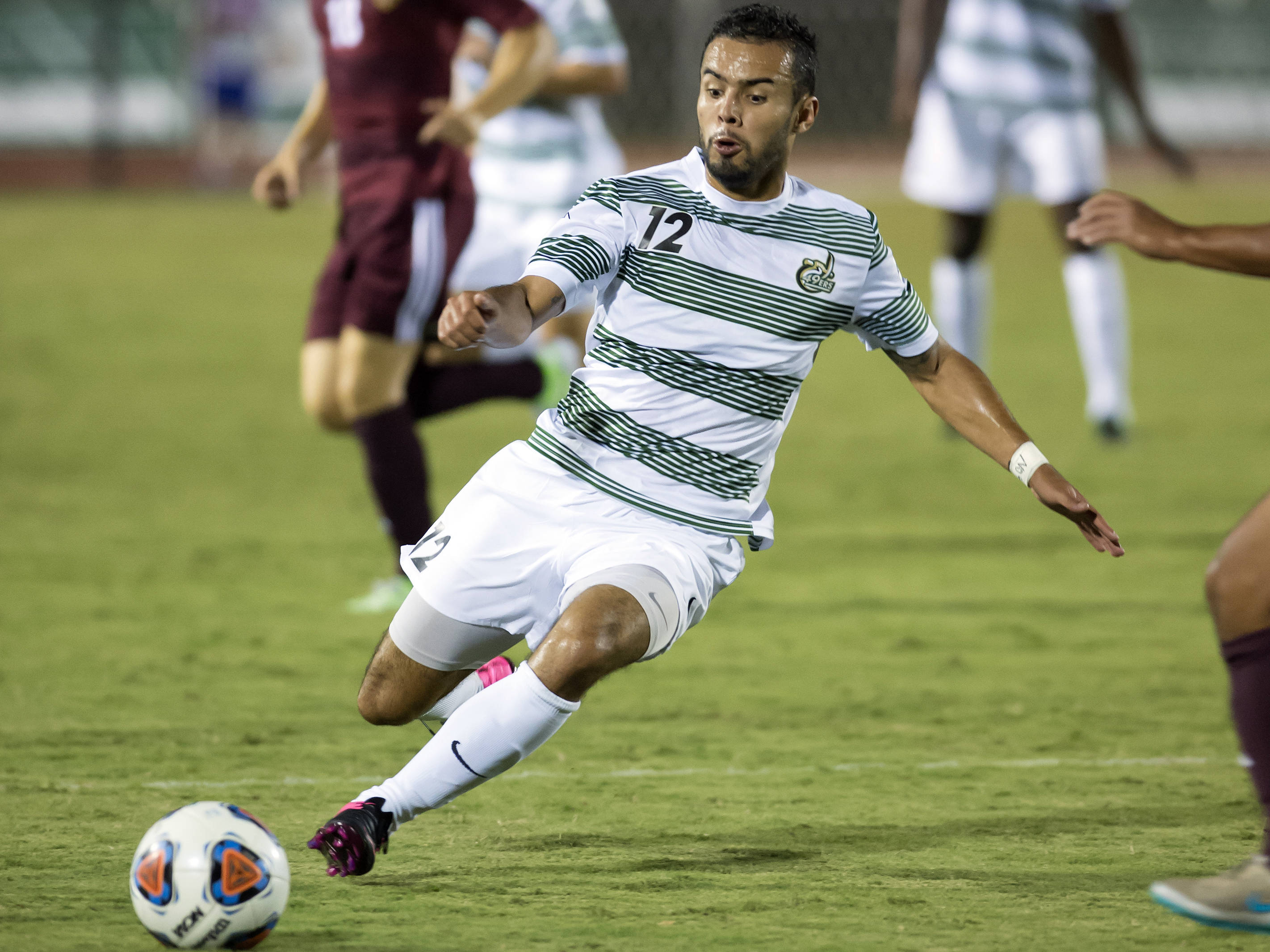 Second Half Goals By Parker and Bonilla Lead 49ers To A 2-0 Road Win