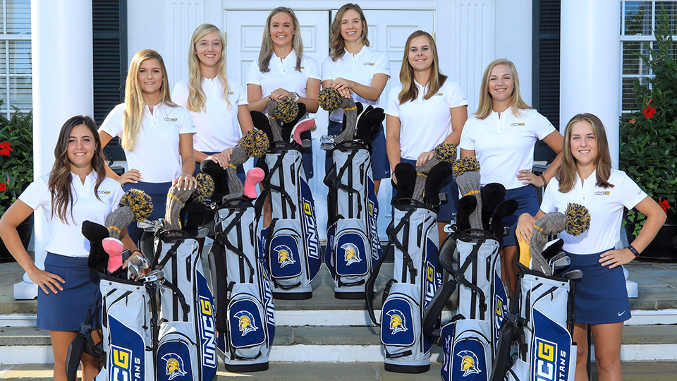 Seven UNCG Women's Golfers Named WGCA AllAmerican Scholars UNC