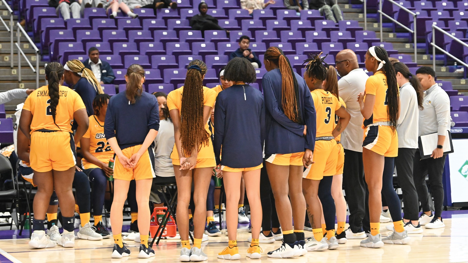 Women’s Basketball Defeats Paladins Down the Wire, 5956 UNC Greensboro