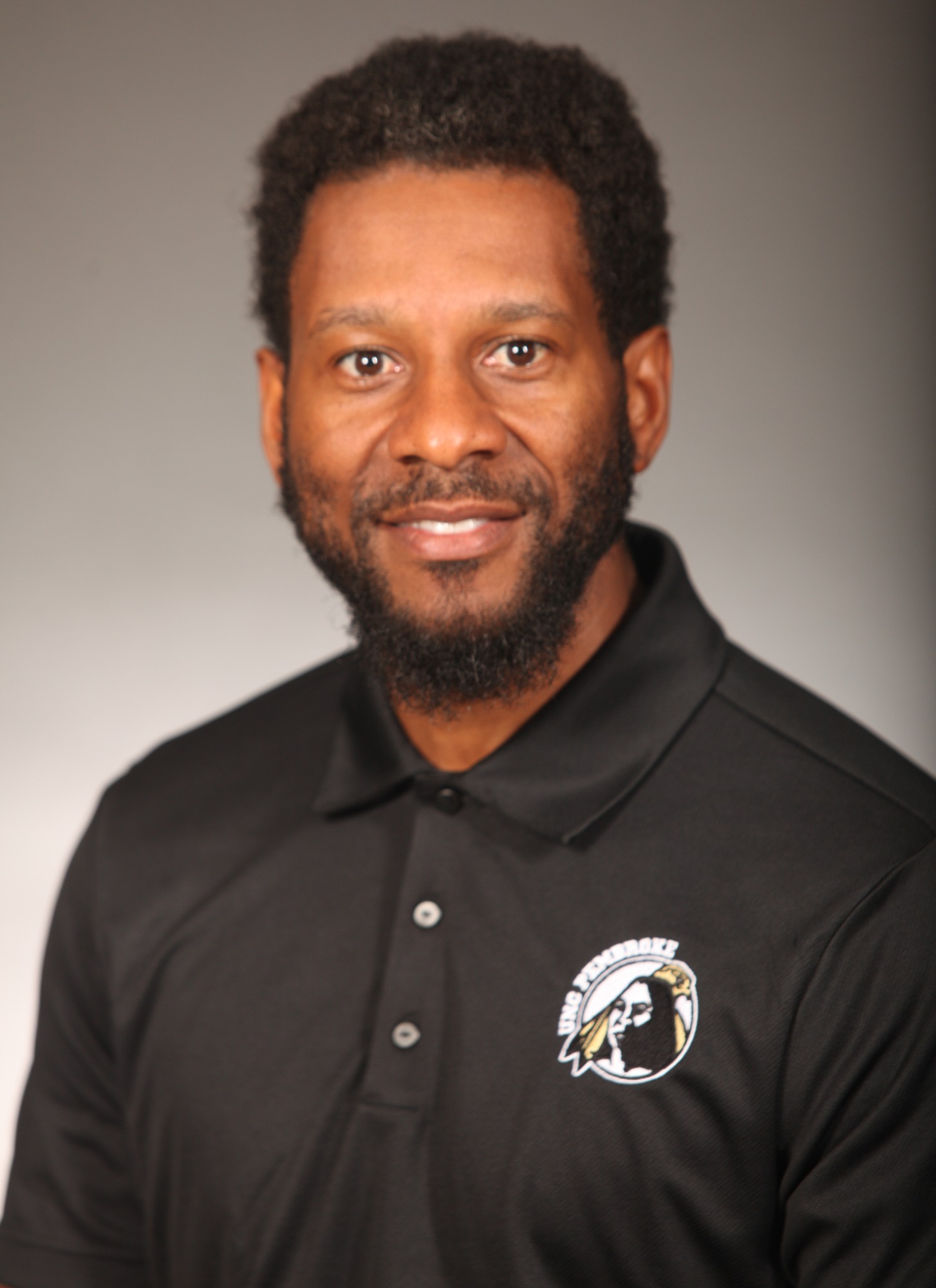 Calesio Newman headshot