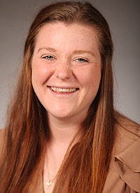 Sara Pasour Headshot