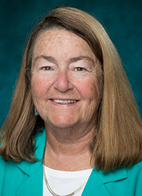 Lesley Ball 2017-18 Headshot