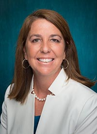 Karen Barefoot 2017-18 Headshot
