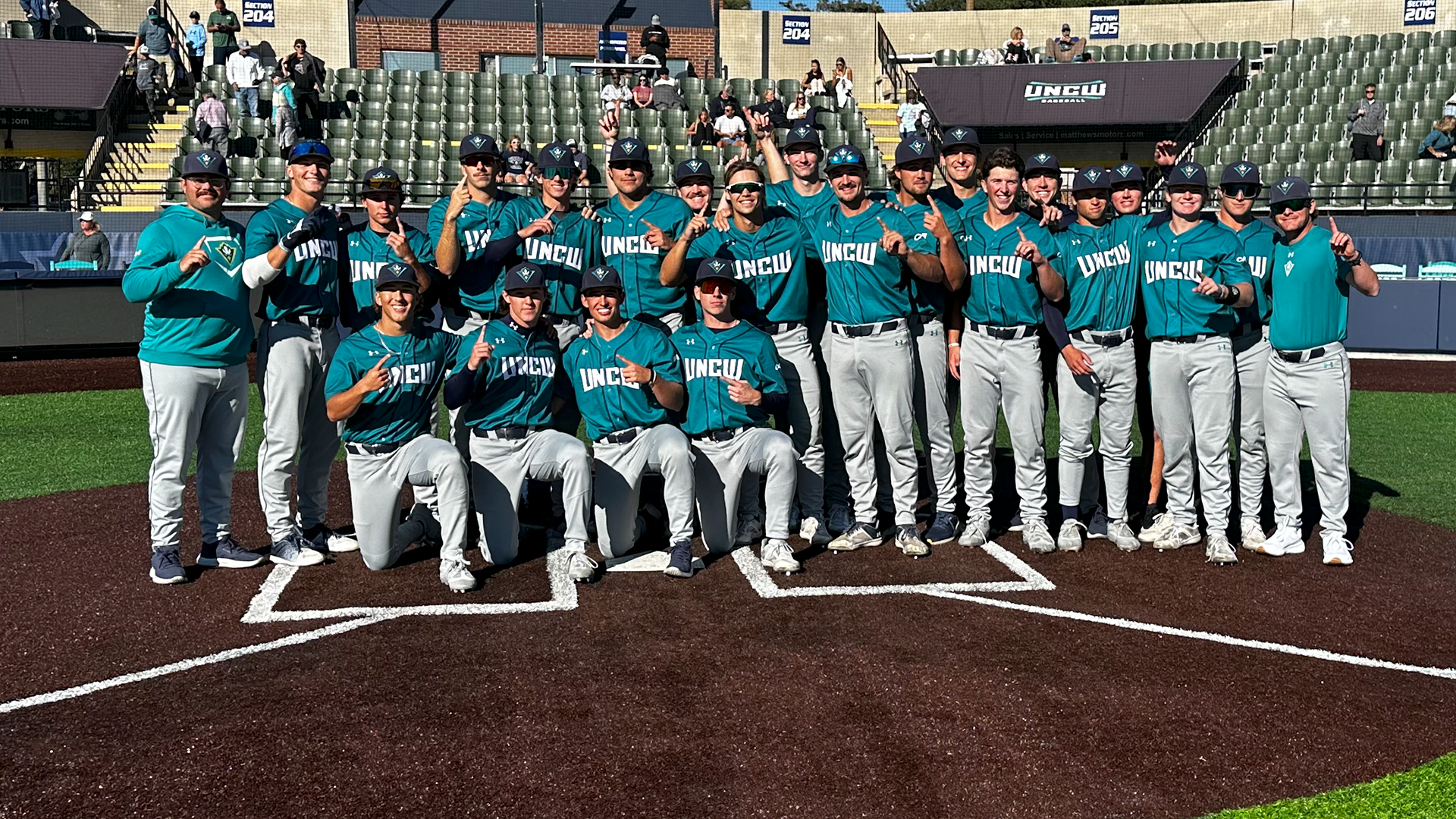 2025-Series-Teal-Winners
