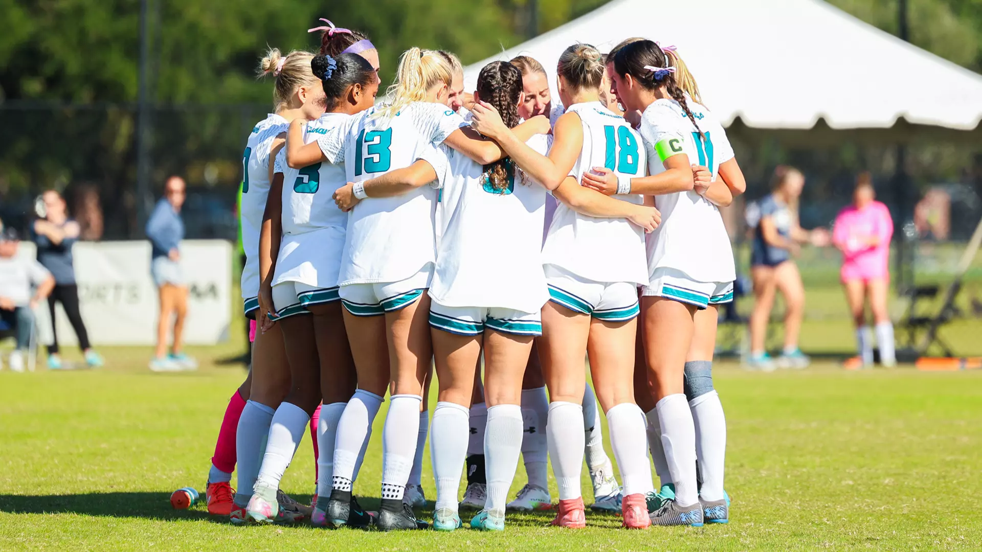 11/2/2025: UNCW Team Huddle vs. Elon CAA Semifinals