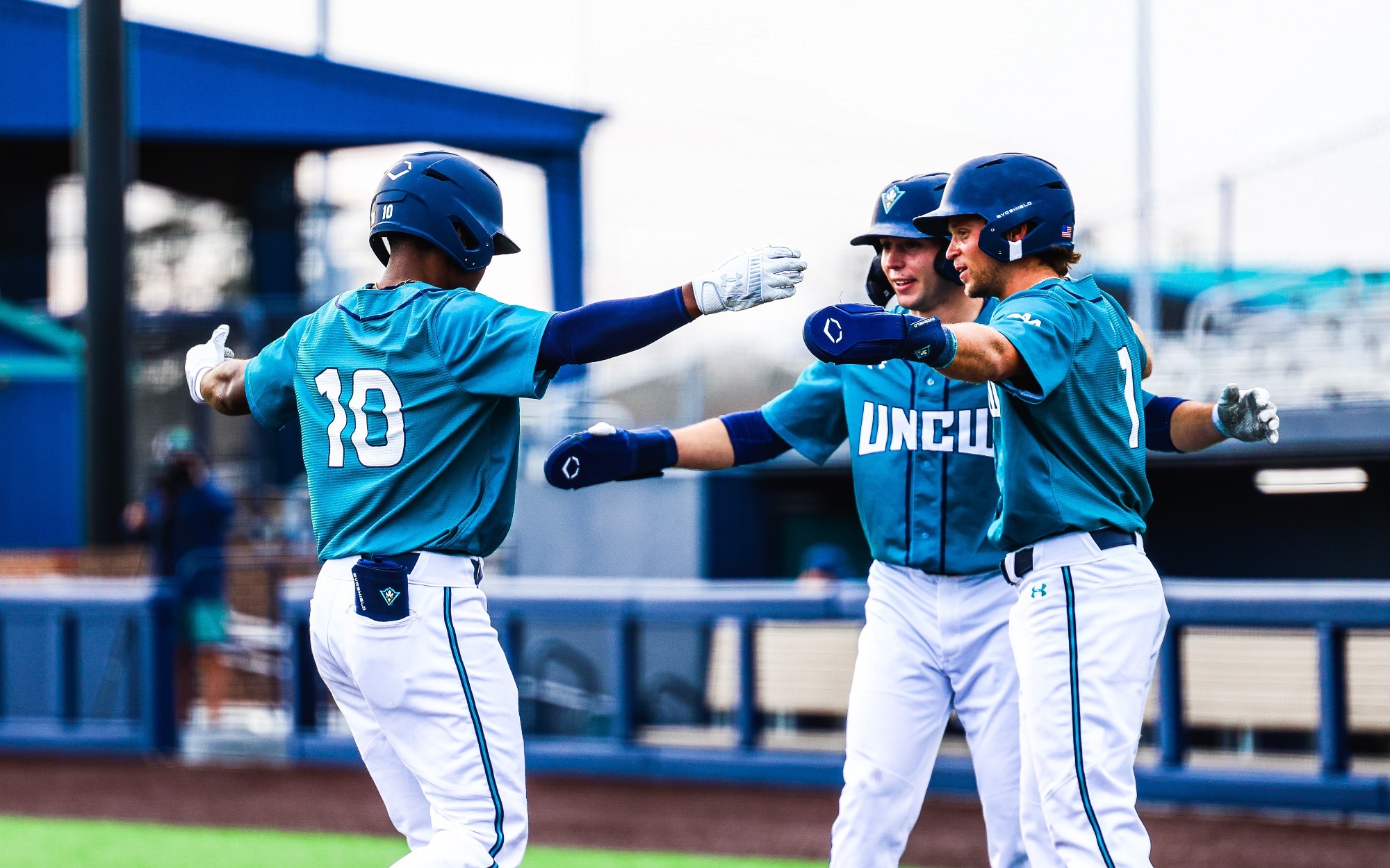 021826-Jones-HR-Shaver