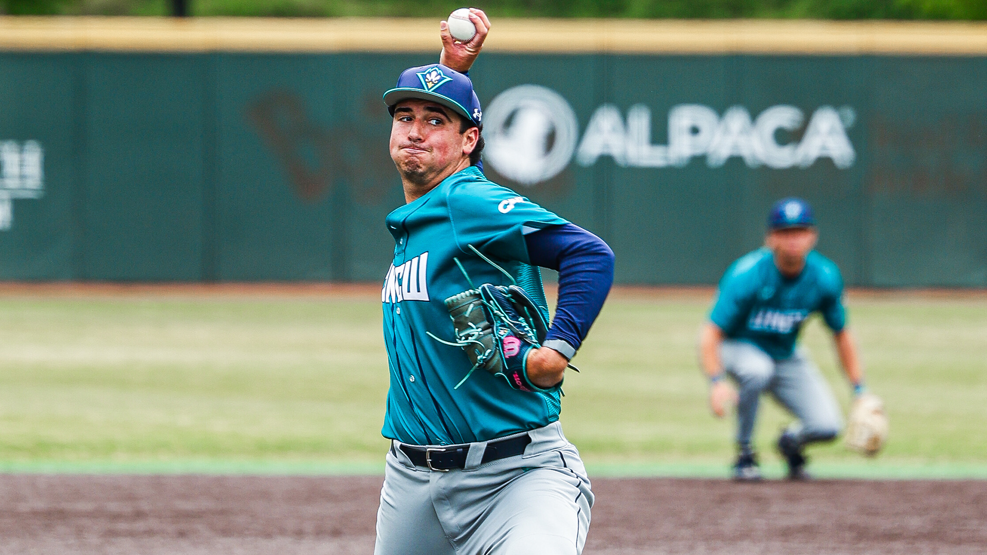 Marshburn delivers at Elon in a sweep