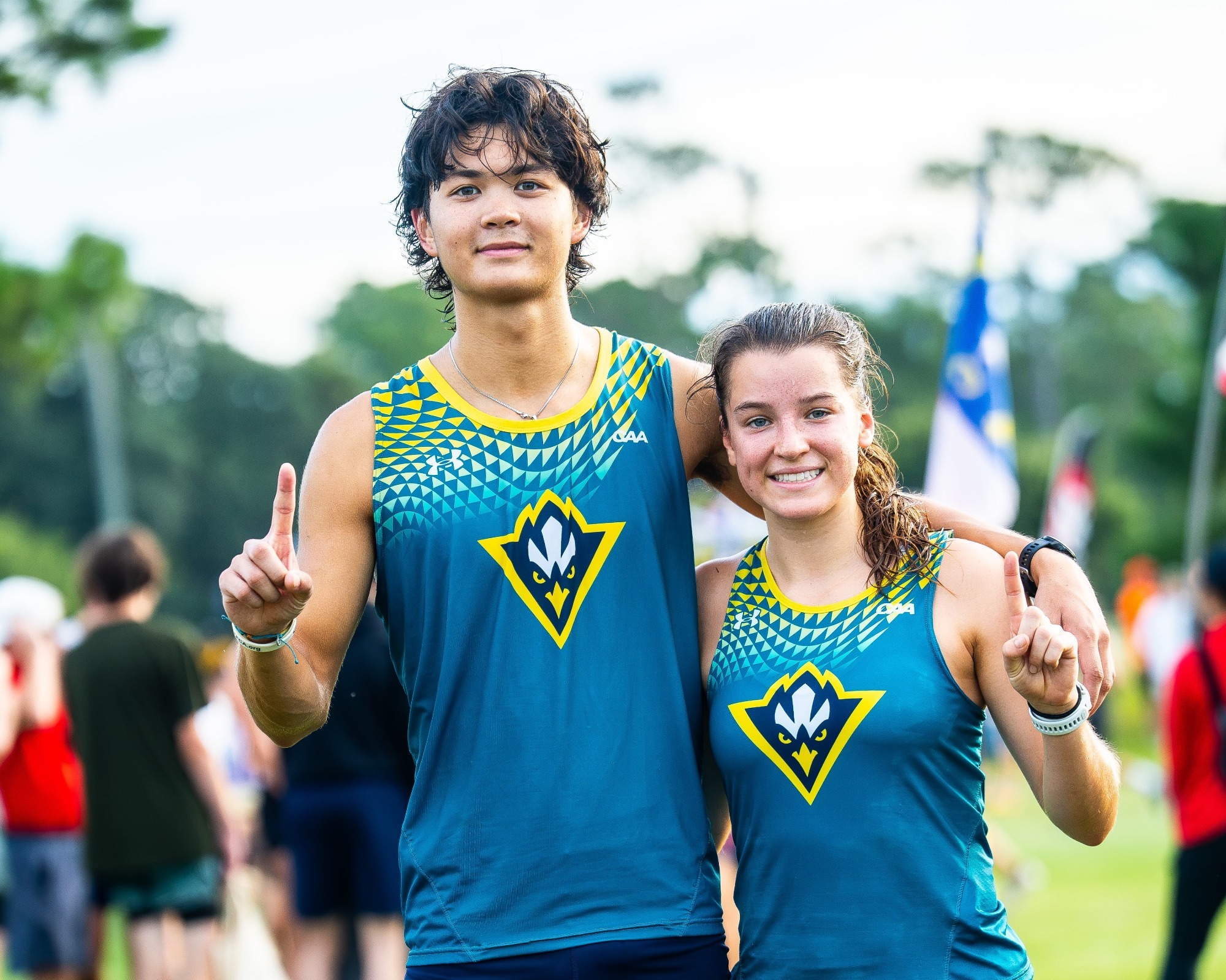 Wald and Dokulil Finish first at Beach Blast