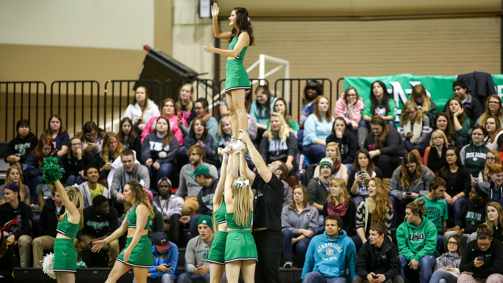 2015-16 Gameday Packages