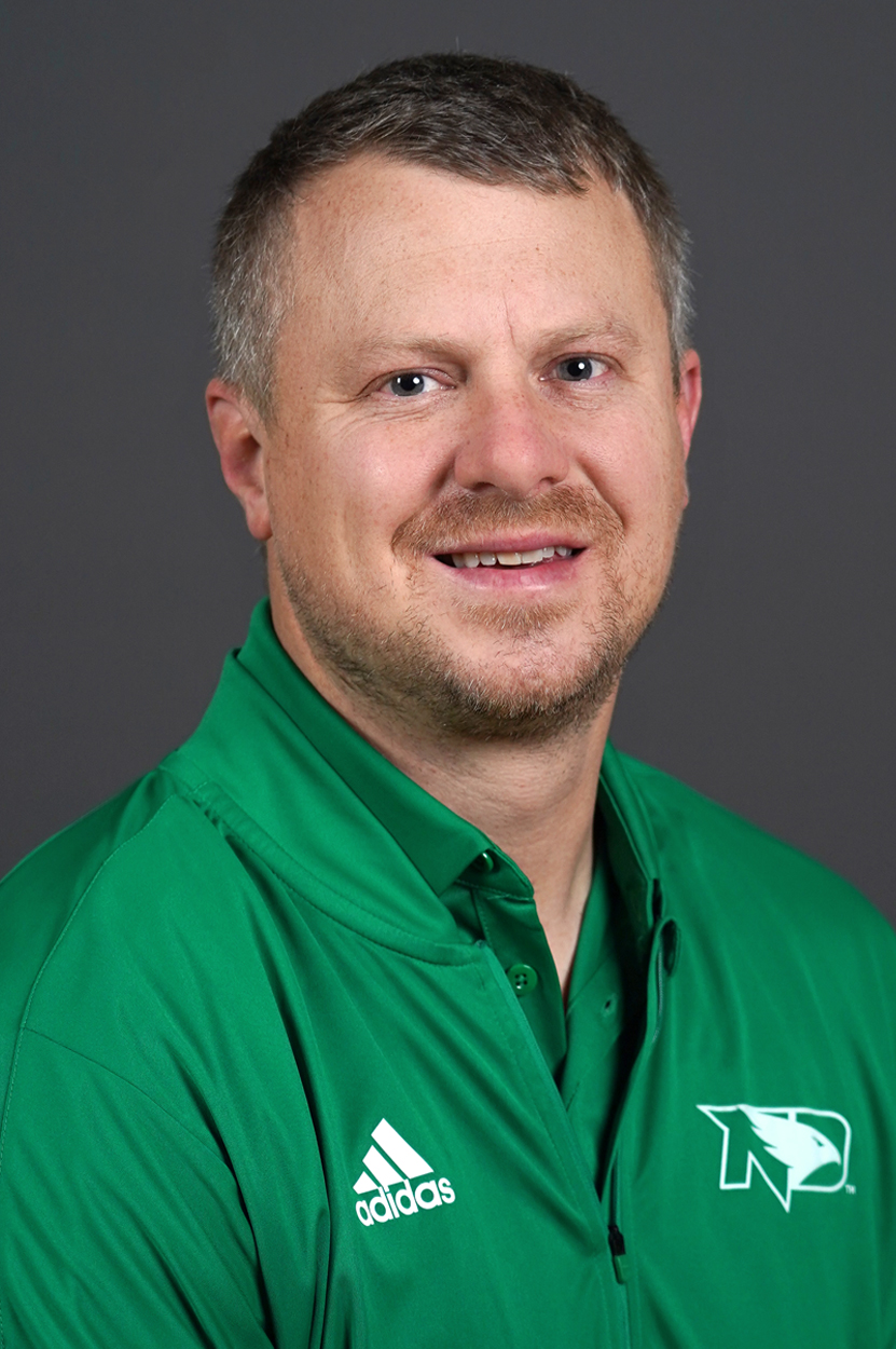 Coach Jim Vahrenkamp
