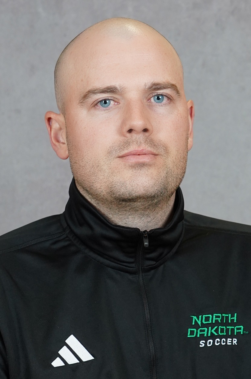 022124_WSOC_Henrik_Sohn_Headshot
