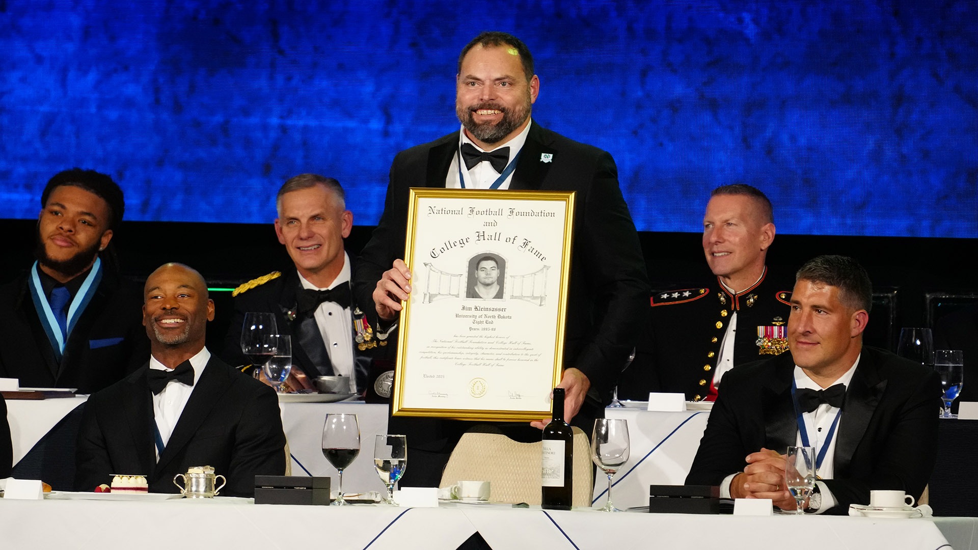 120925_FB_Kleinsasser 2025 CFB HOF Induction