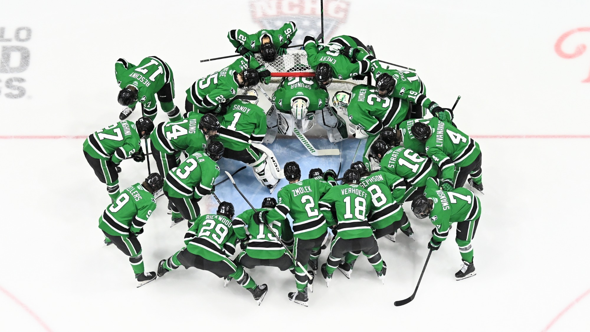 021326_HKY_Team_Huddle