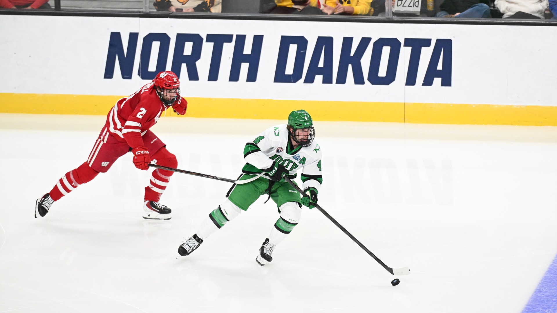 040926_HKY_Livanavage