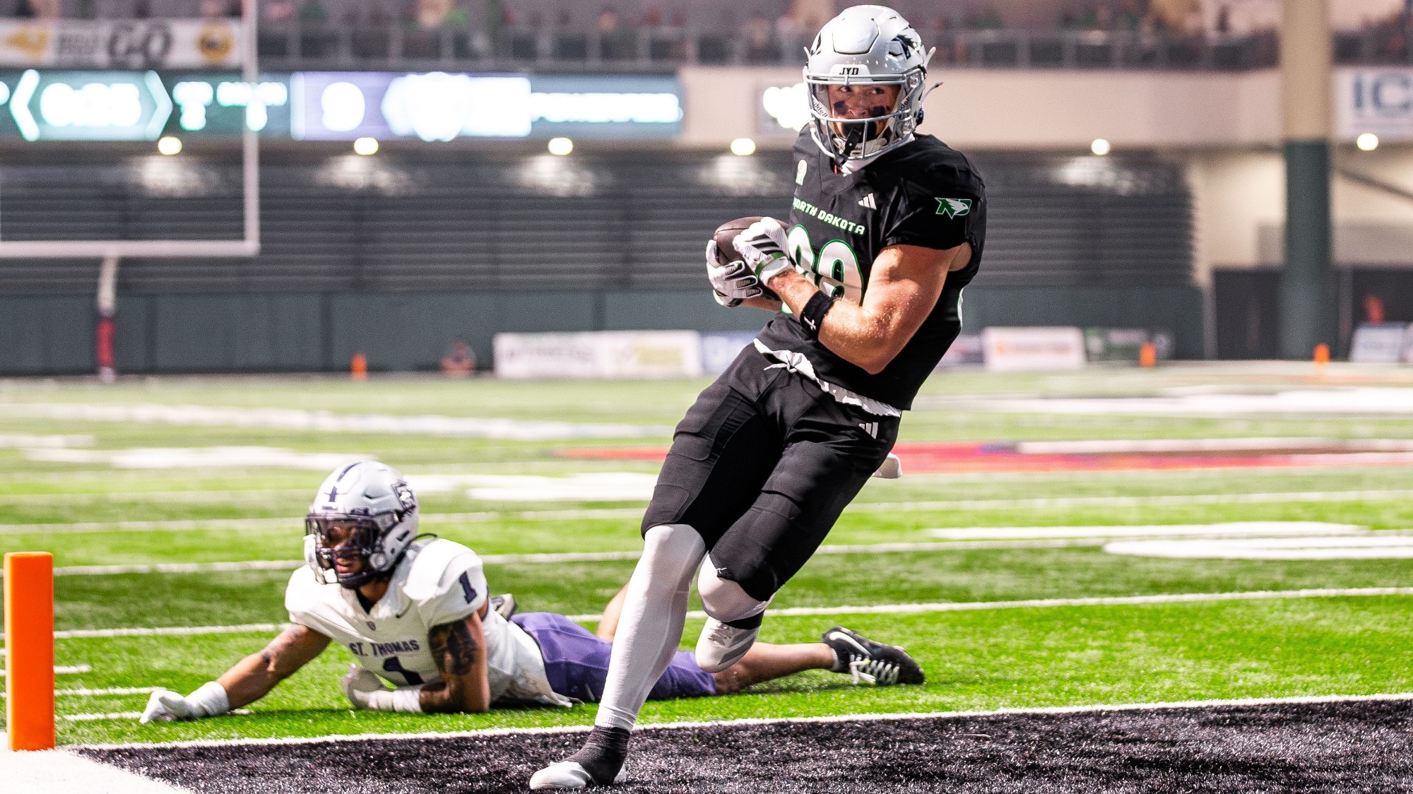 Sam Strandell vs. UST