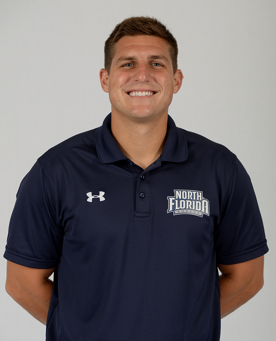 Head shot of Devin Zvosec