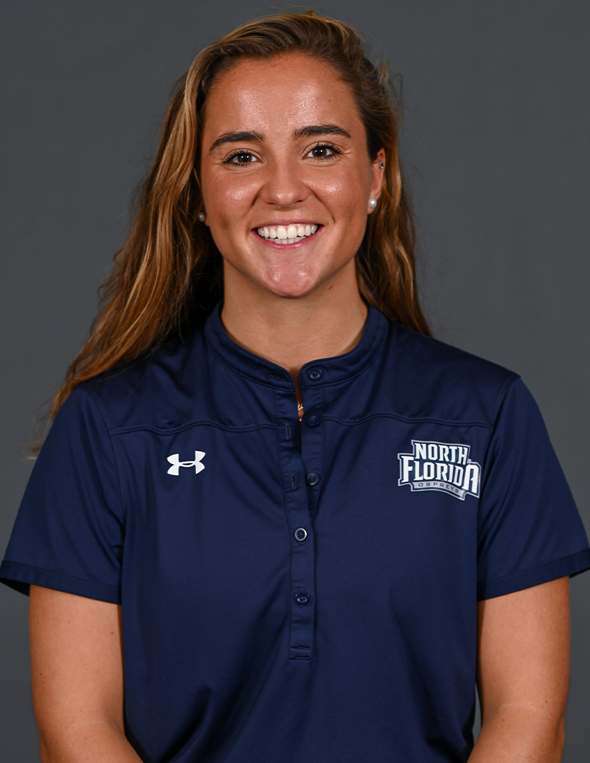 Ana Roman Dominguez headshot