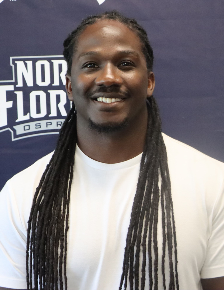 Evander Wells headshot