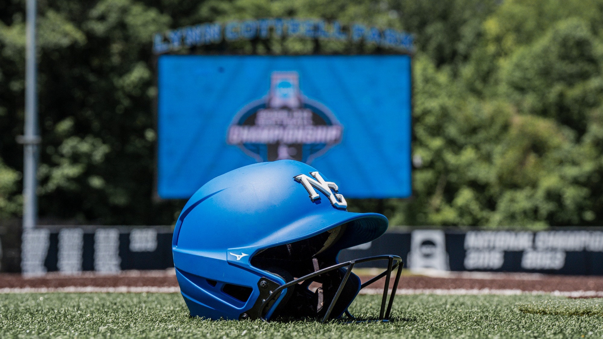 Softball Preview Story Image 
