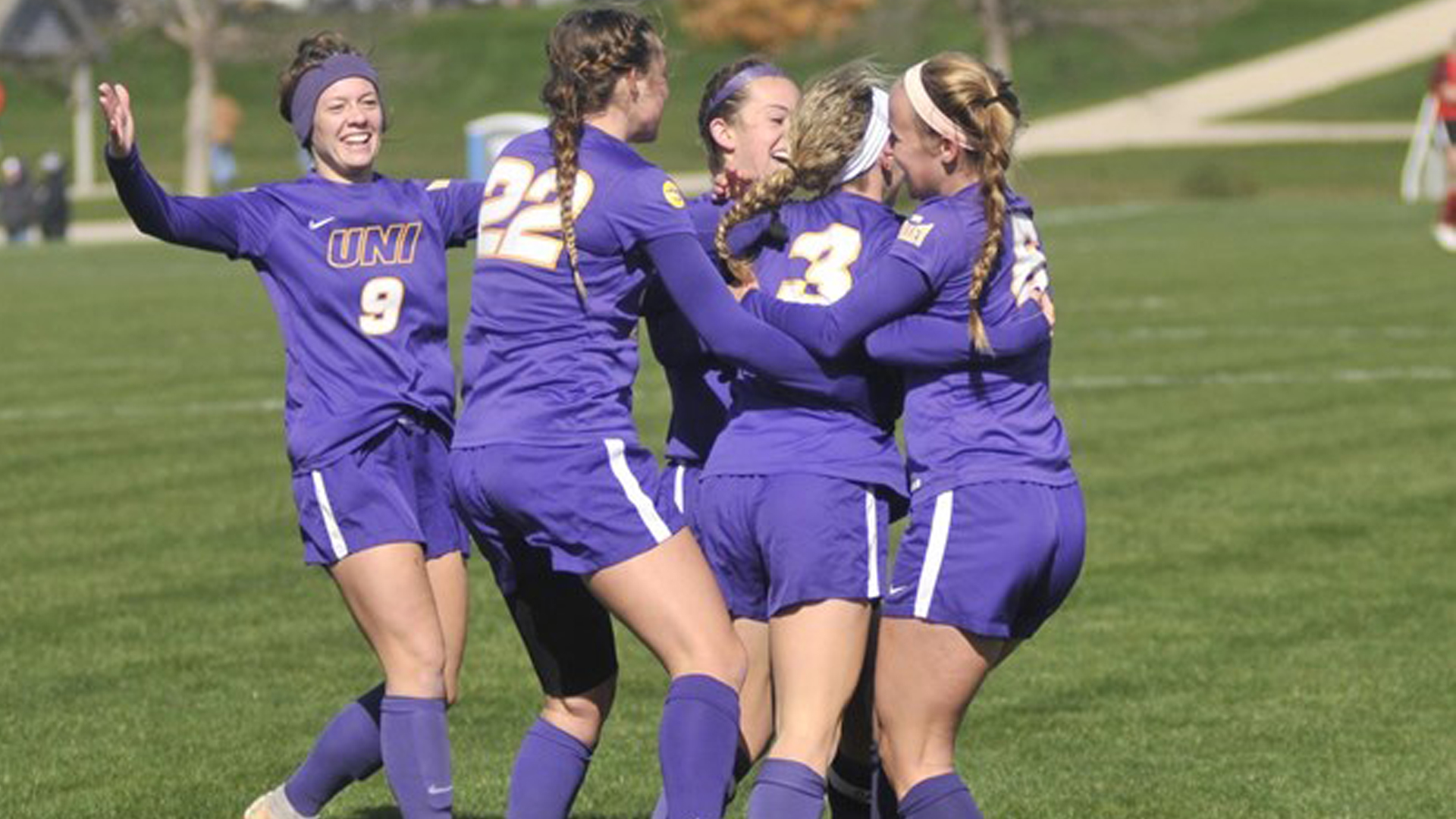 UNI Soccer Hosts 2019 Trivia Night UNI Athletics