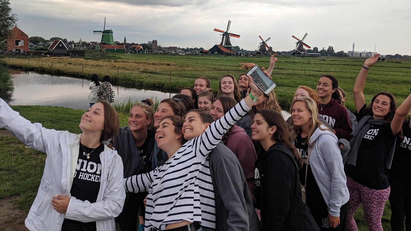 Union Field Hockey Travels to Europe Daily Blog Union College Athletics