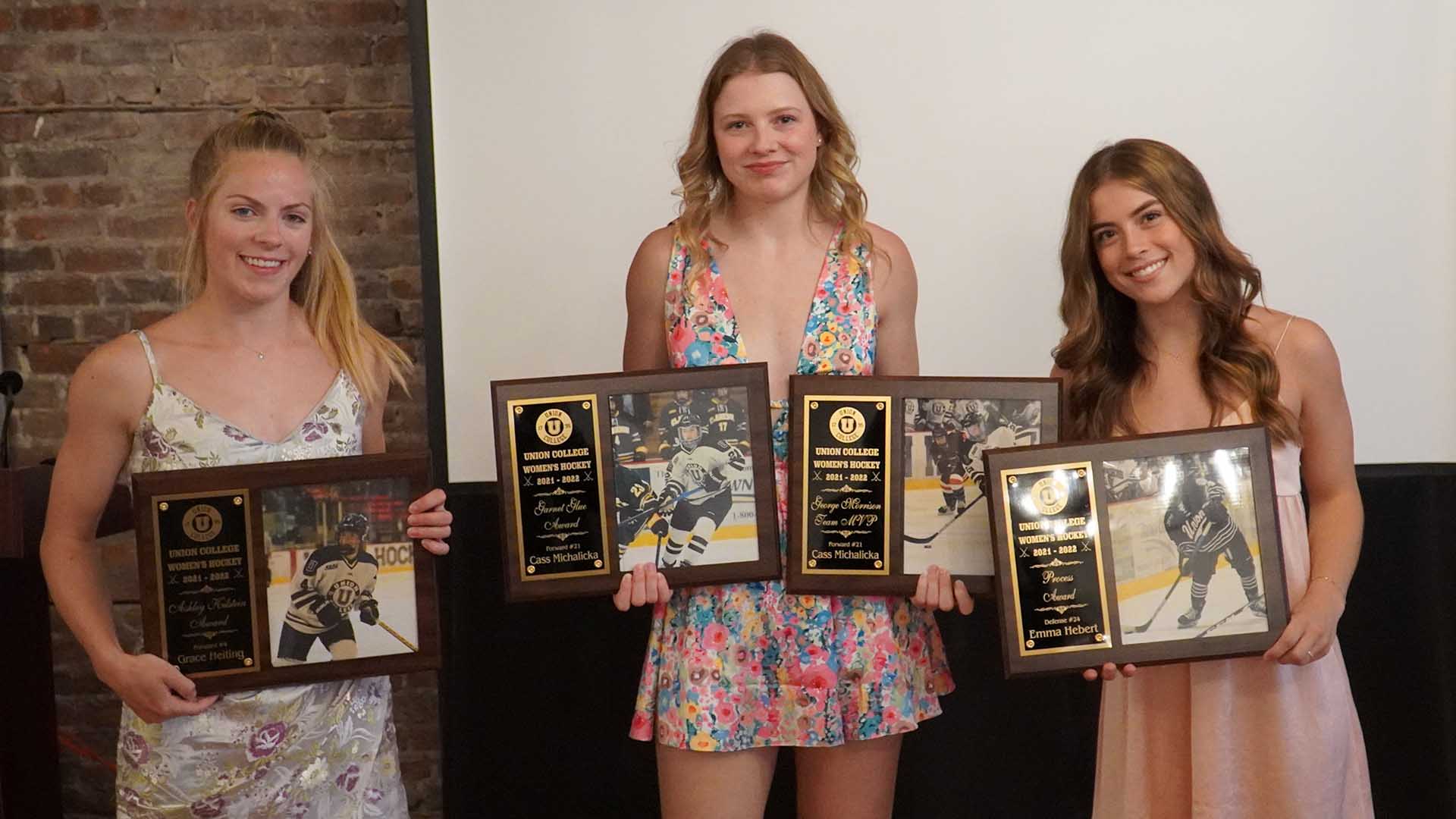 Women's Hockey Announces End of Year Team Awards Union College Athletics