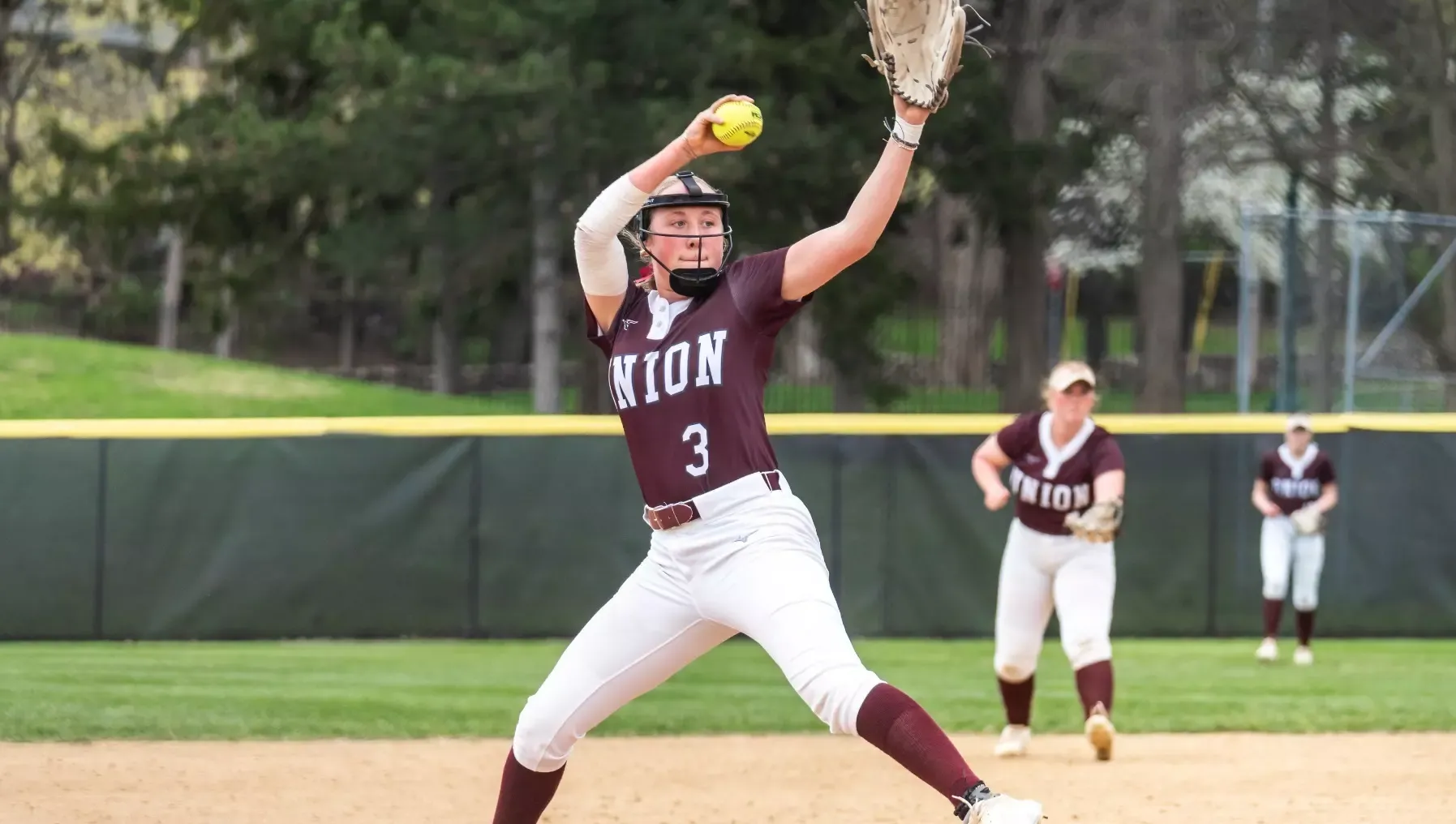 Carra Cleaves Pitching