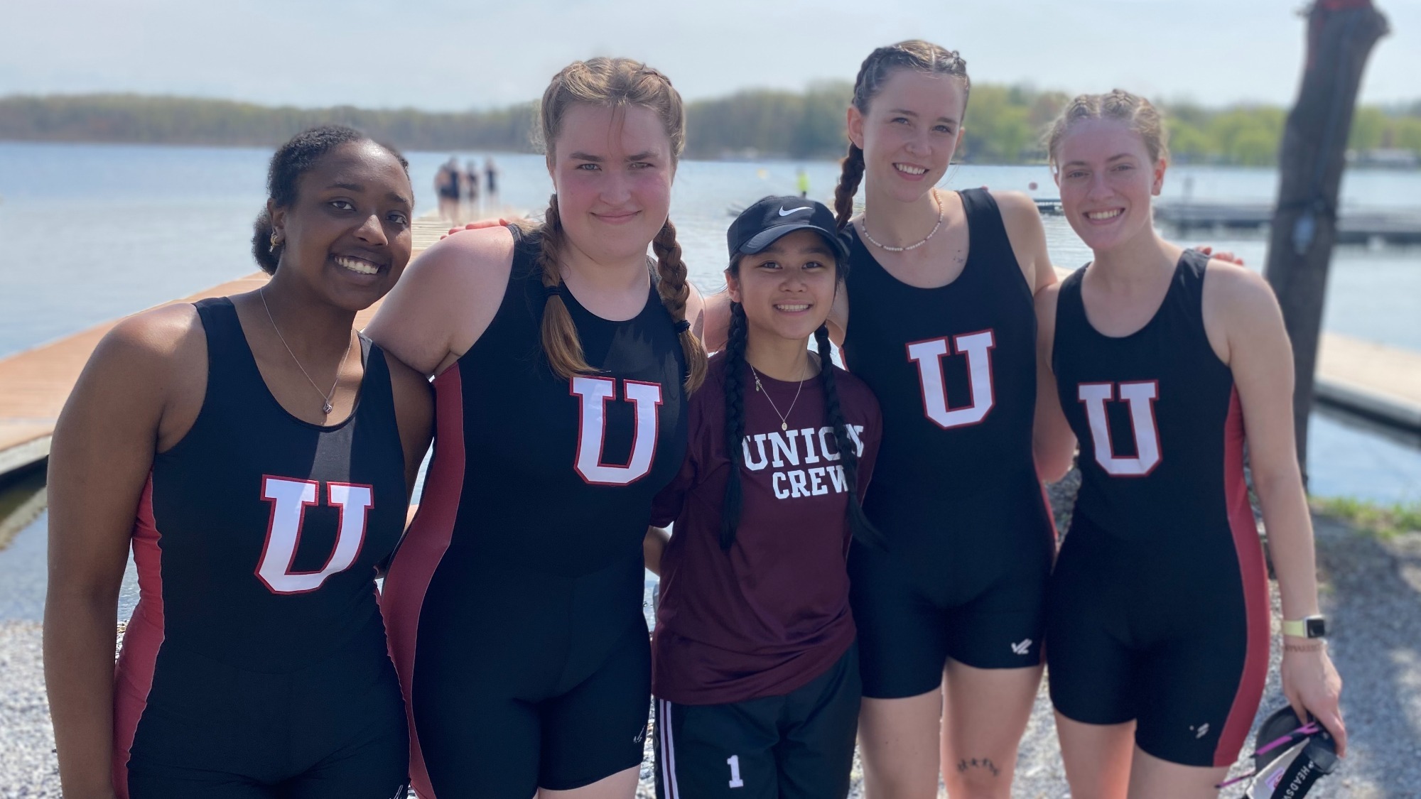 Women's Varsity 4+ Boat