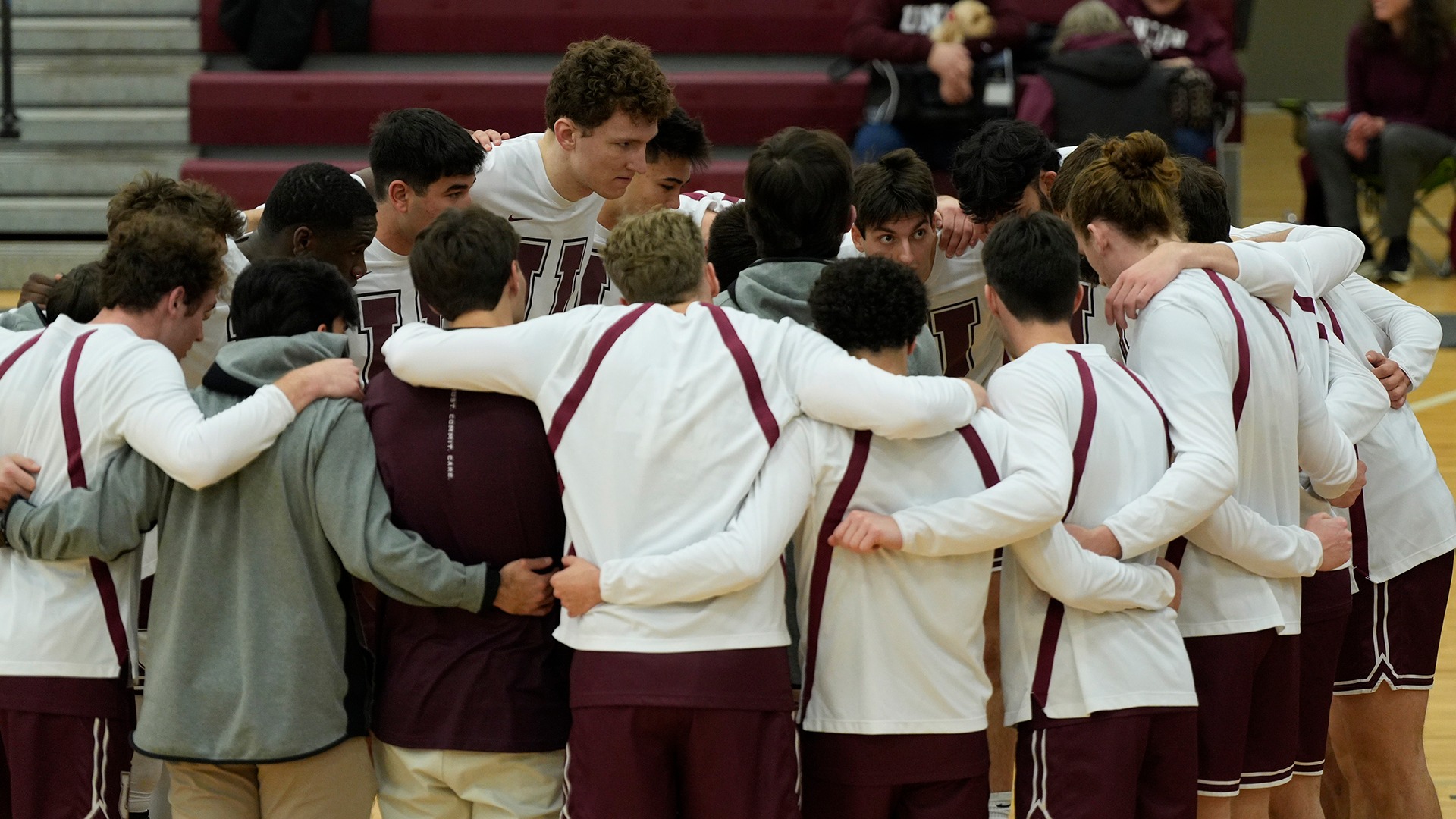 Union MBB Team Huddle