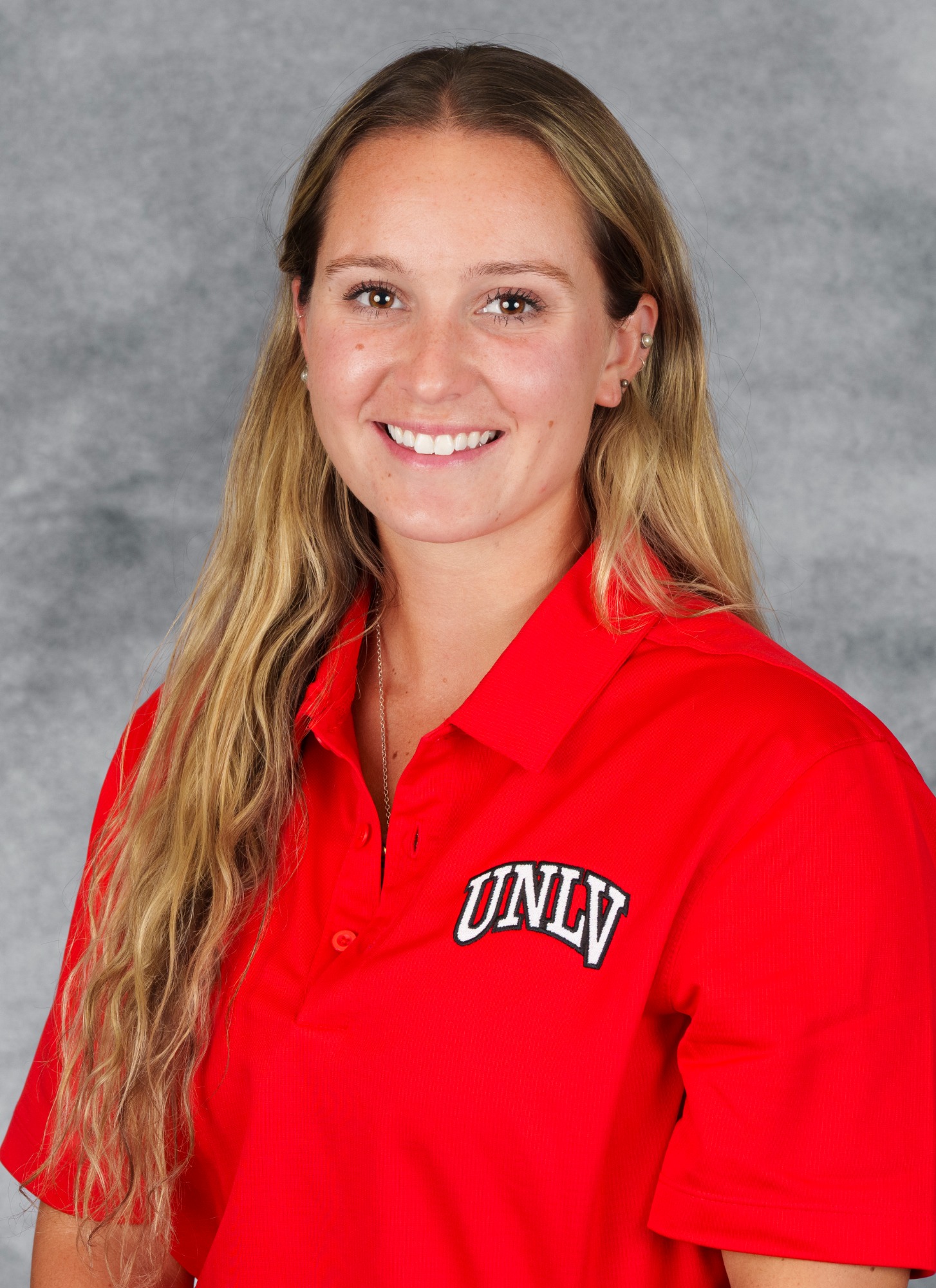 UNLV Athletics Staff Headshots

Emily Meyer