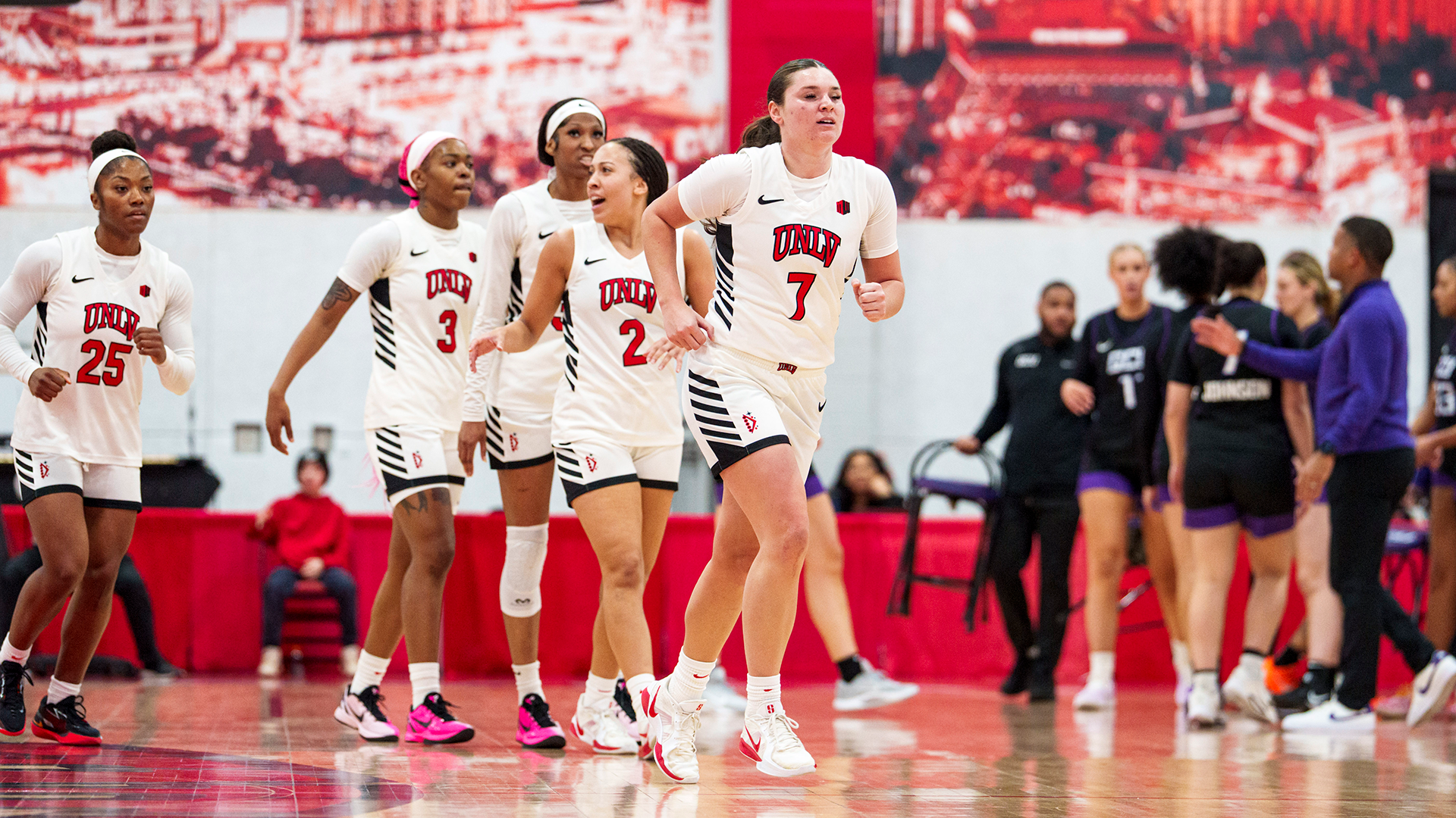 Lady Rebels_five on court