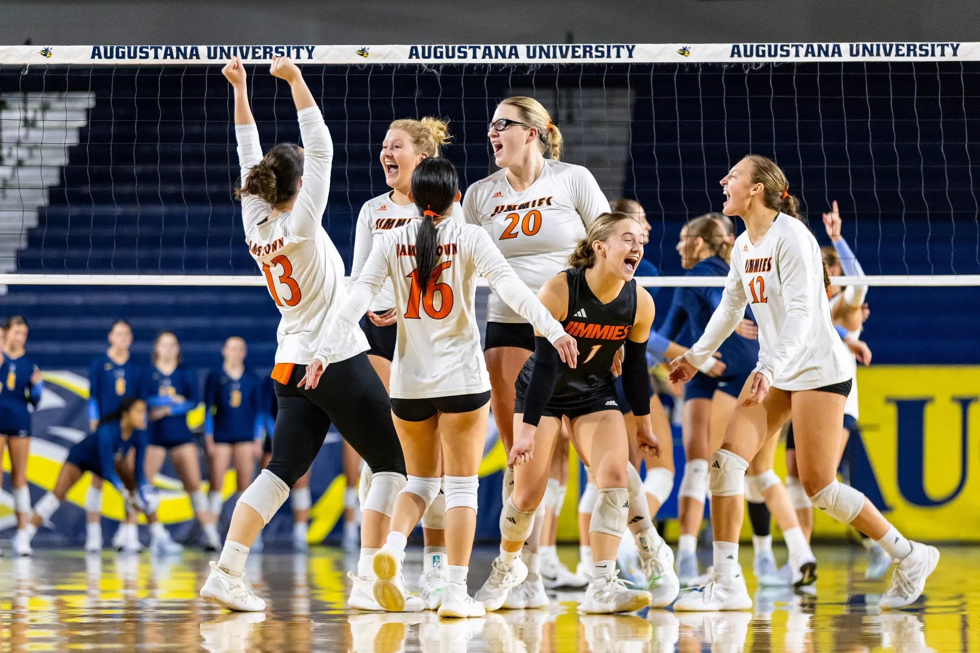 Jimmie’s celebrate Win 