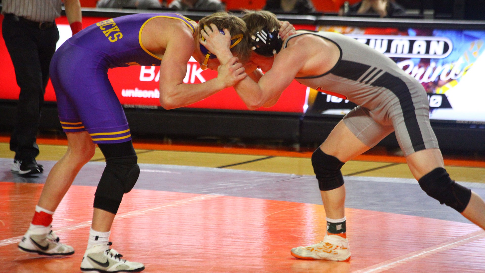 UJ men's wrestling fell to Concordia College in a dual on February 12, 2026