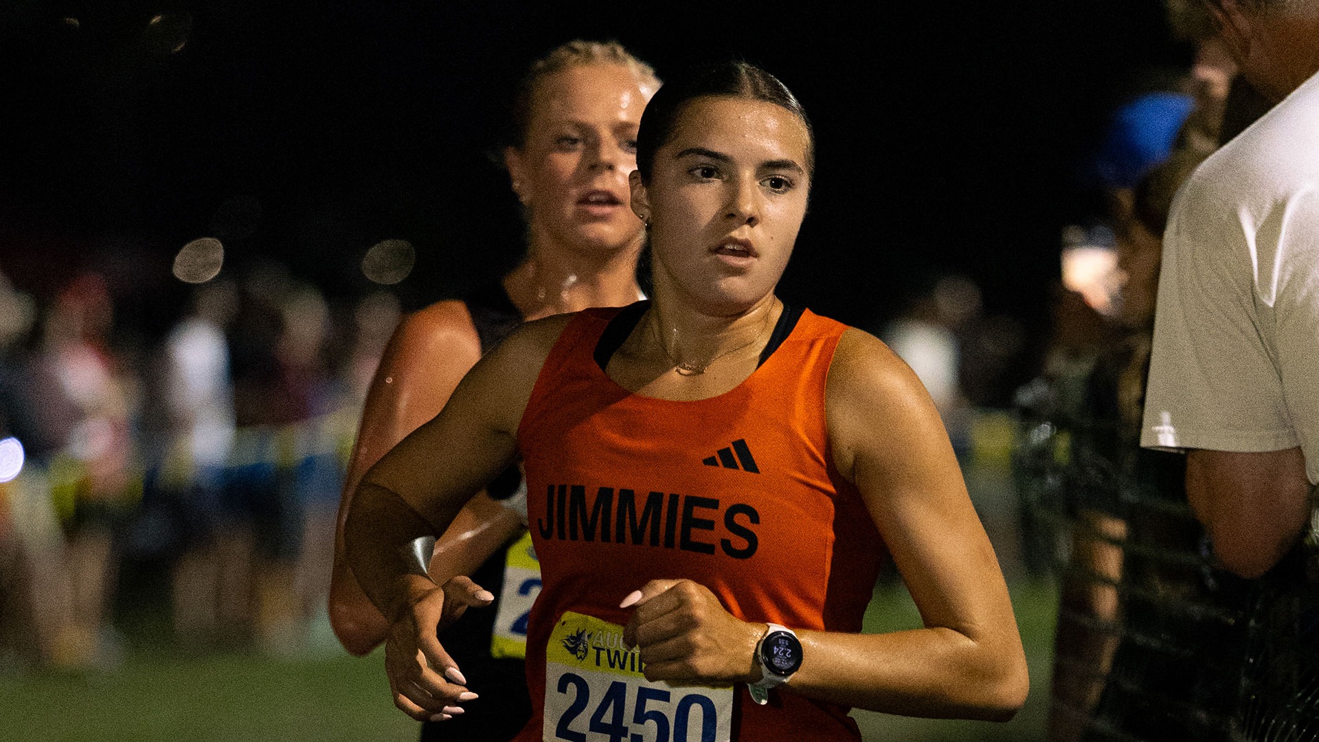 Lydia Franson placed second at the Augustana Invitational on September 25