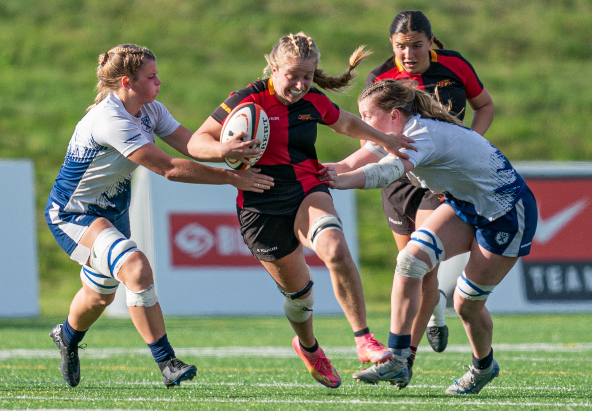 VANCOUVER,BC:OCTOBER 29, 2025 -- University of Guelph Gryphons v St. Francis Xavier University X-Women during QF1 of the U Sports National Women’s Rugby Championships at UBC in Vancouver, BC, October, 29, 2025. (Rich Lam/UBC Athletics Photo) 