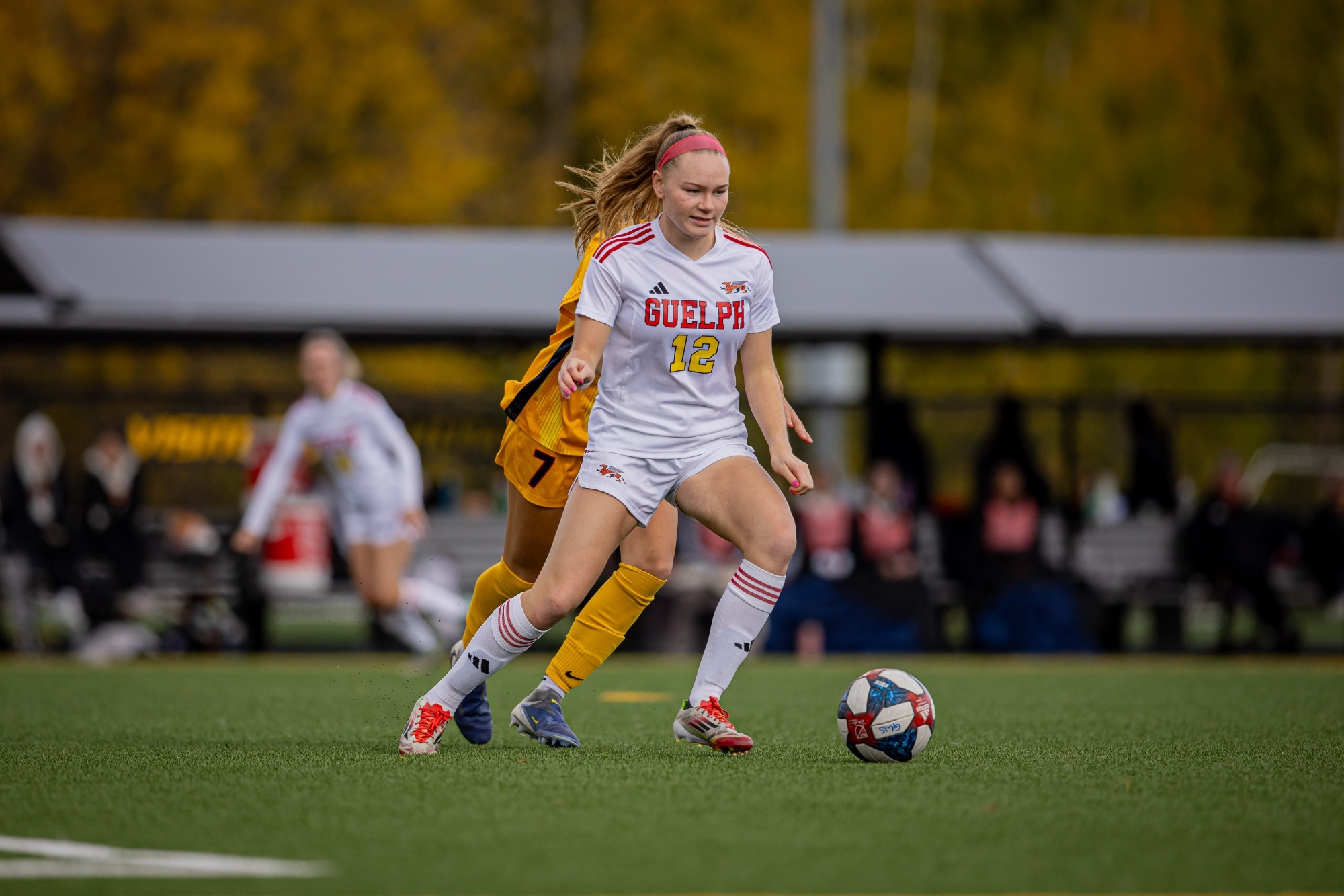 Elise Bell vs Queen's in OUA Semifinal