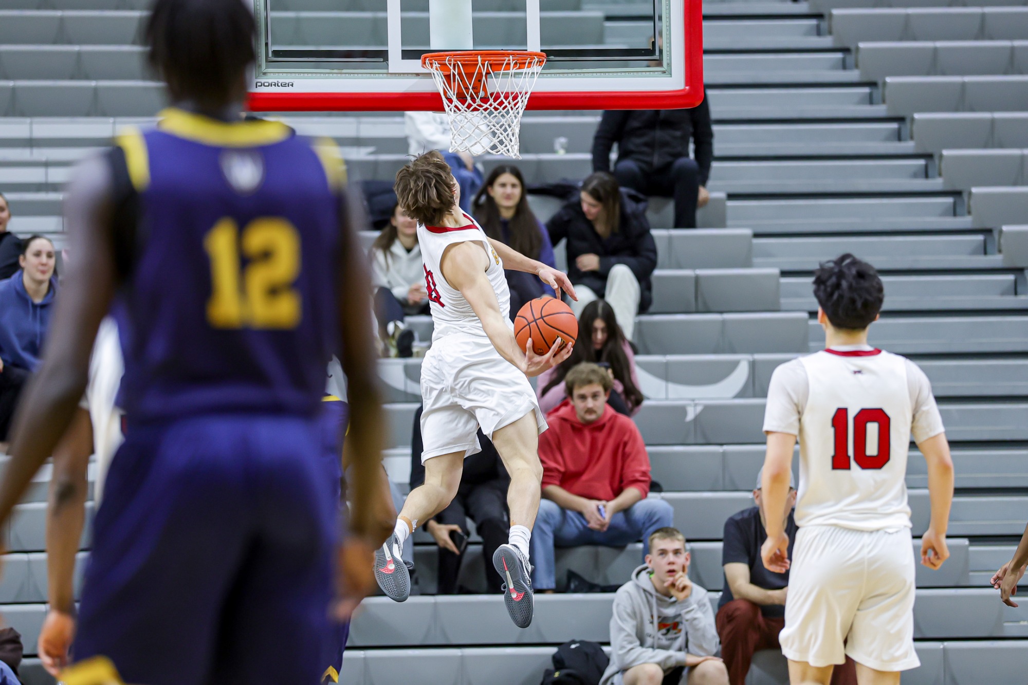 Jack Tunstill dunk vs Windsor in playoffs