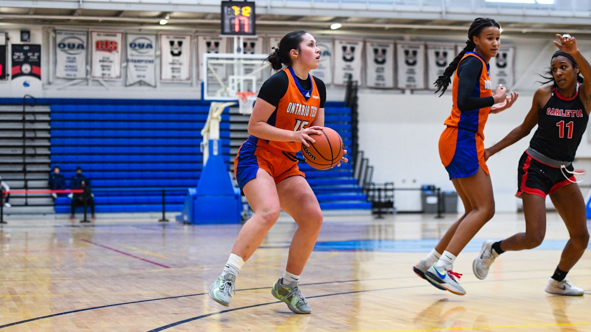 Elliot Cowan shooting a ball