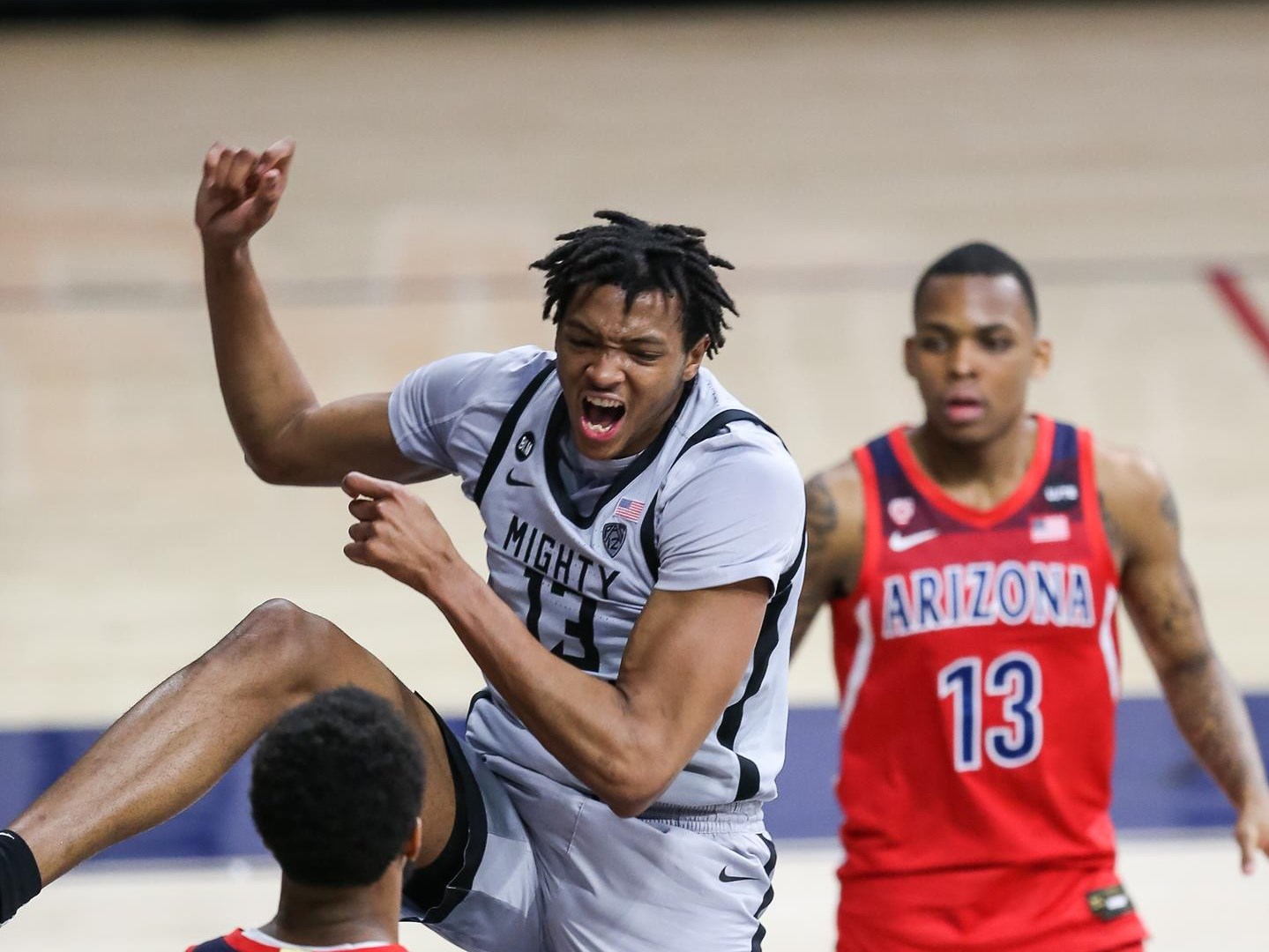 Chandler Lawson Men's Basketball University of Oregon Athletics