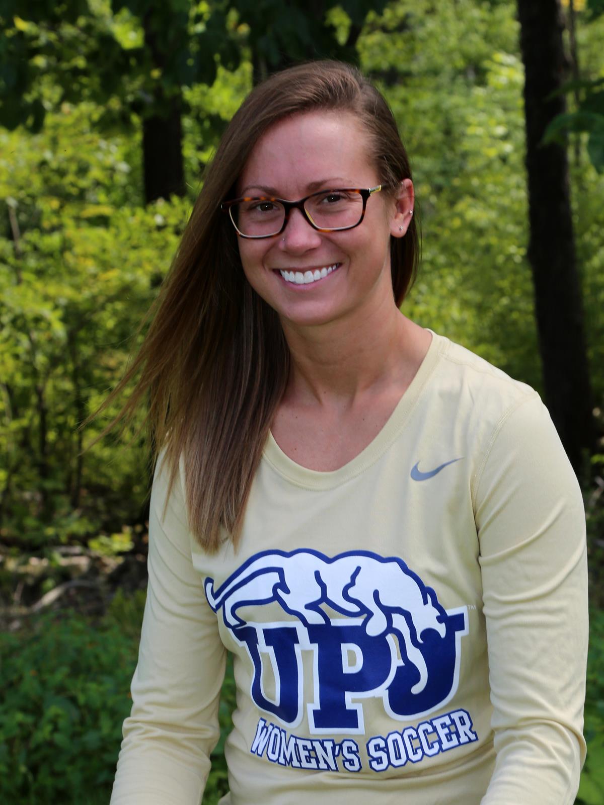 Assistant Coach Gena Pentz