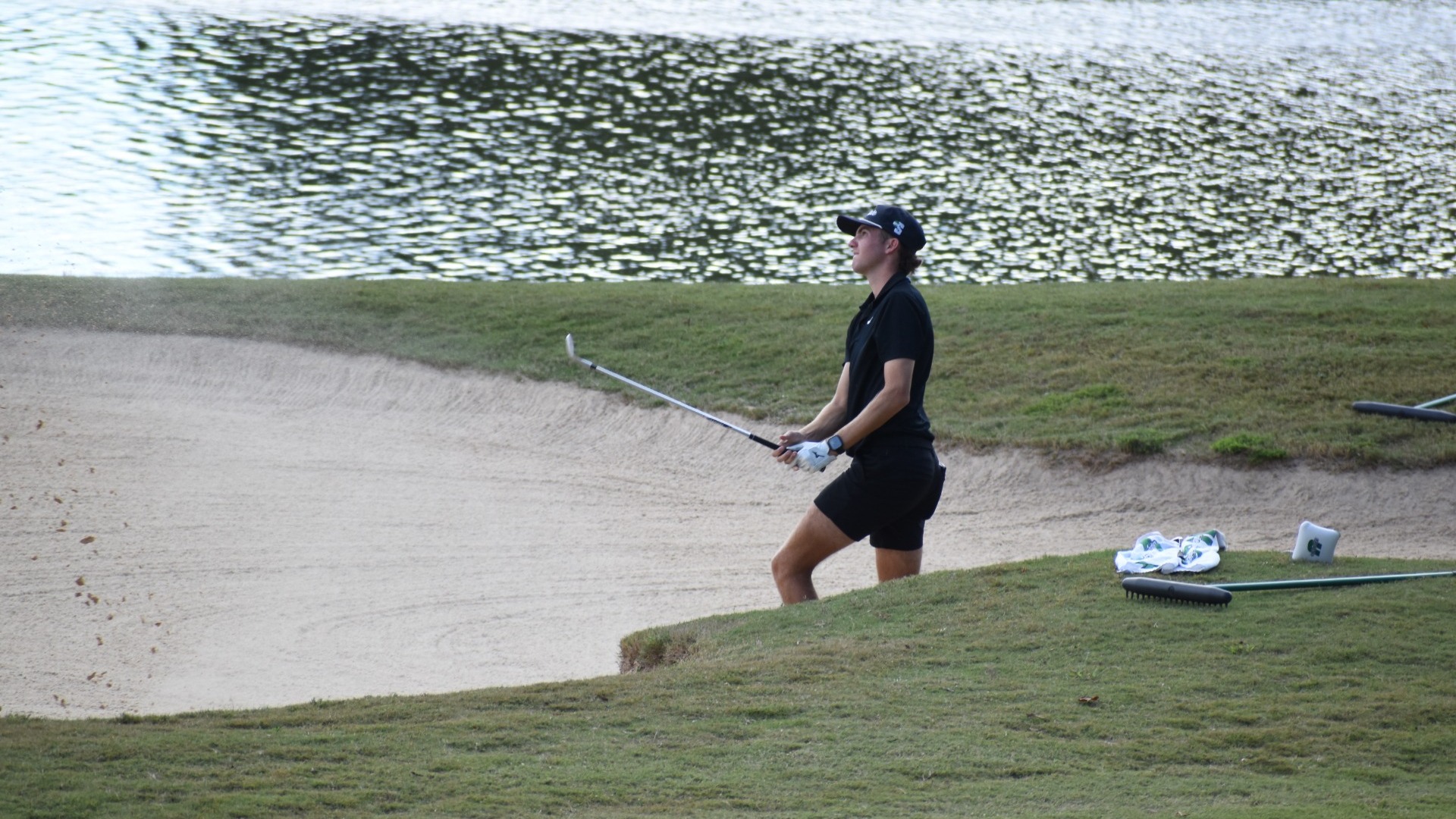 Jackson Stone chipping from bunker