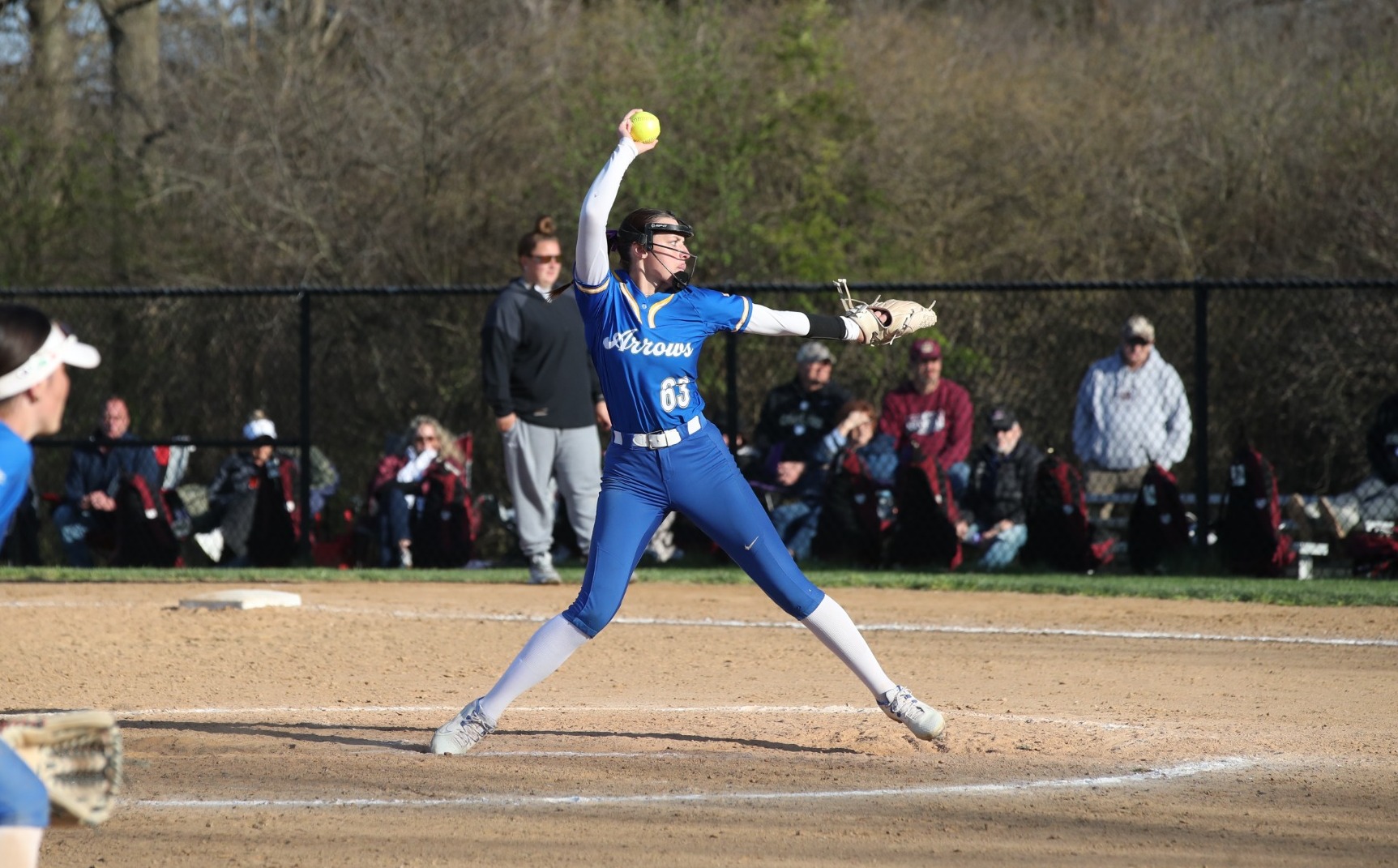 Macy Searles Pitching