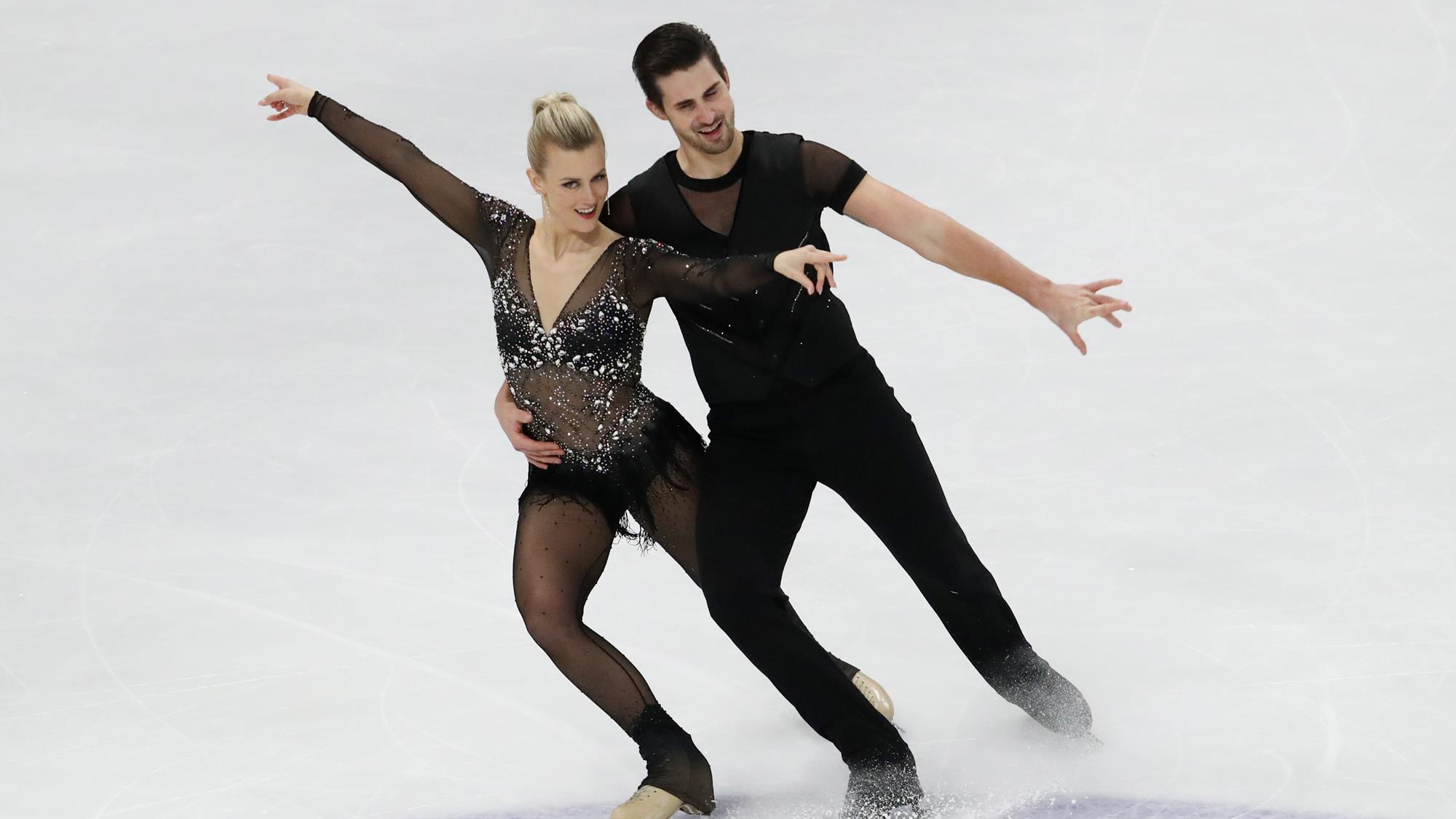 Hubbell and Donohue skate their rhythm dance at the 2021 World Championships