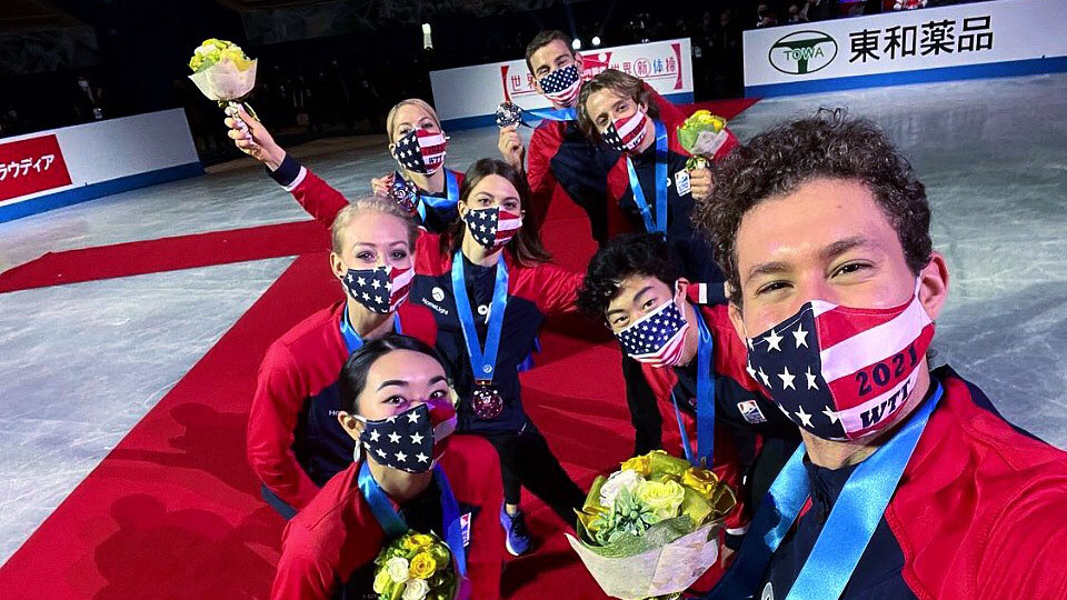 Captain Jason Brown takes selfie of Team USA with their silver medals at World Team Trophy