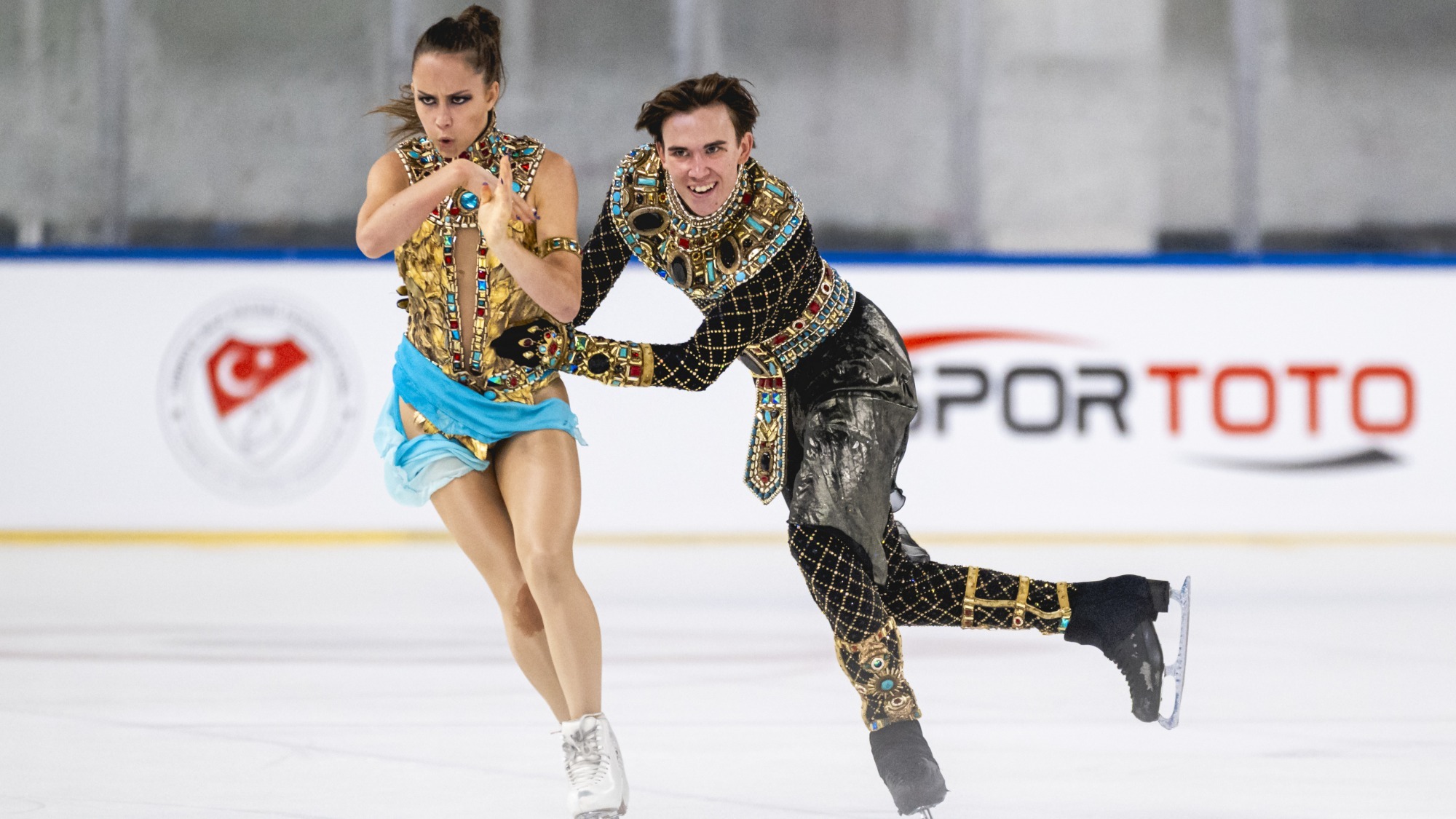 Hana Maria Aboian and Daniil Veselukhin compete at JGP Turkey.